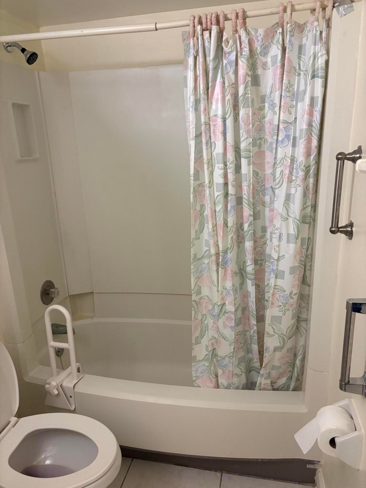 4210 NW 21st Street 117, Lauderhill, FL 33313 — photo 12 of 26
