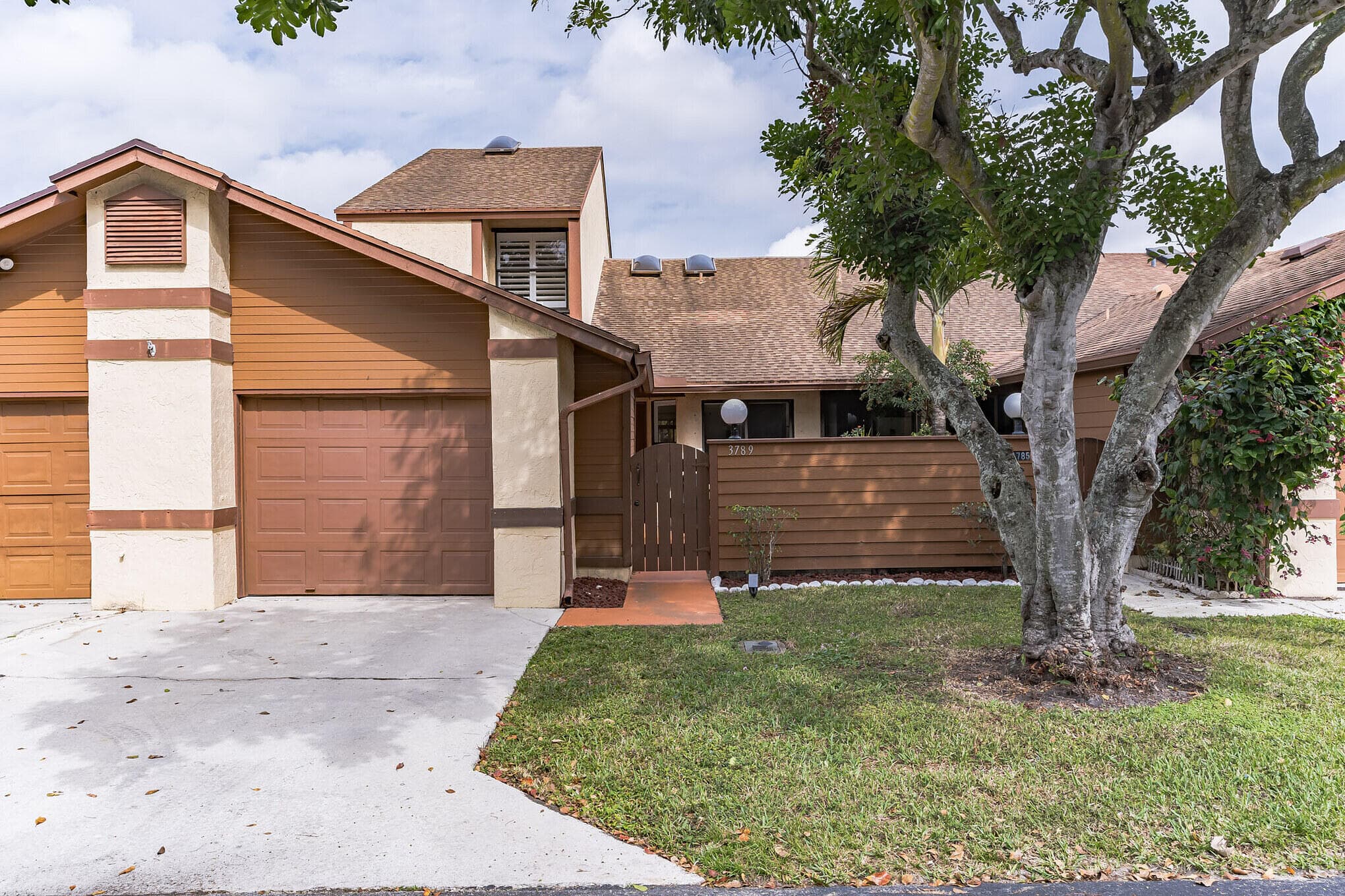 3789 Blue Ridge Road, West Palm Beach, FL 33406 — photo 1 of 37