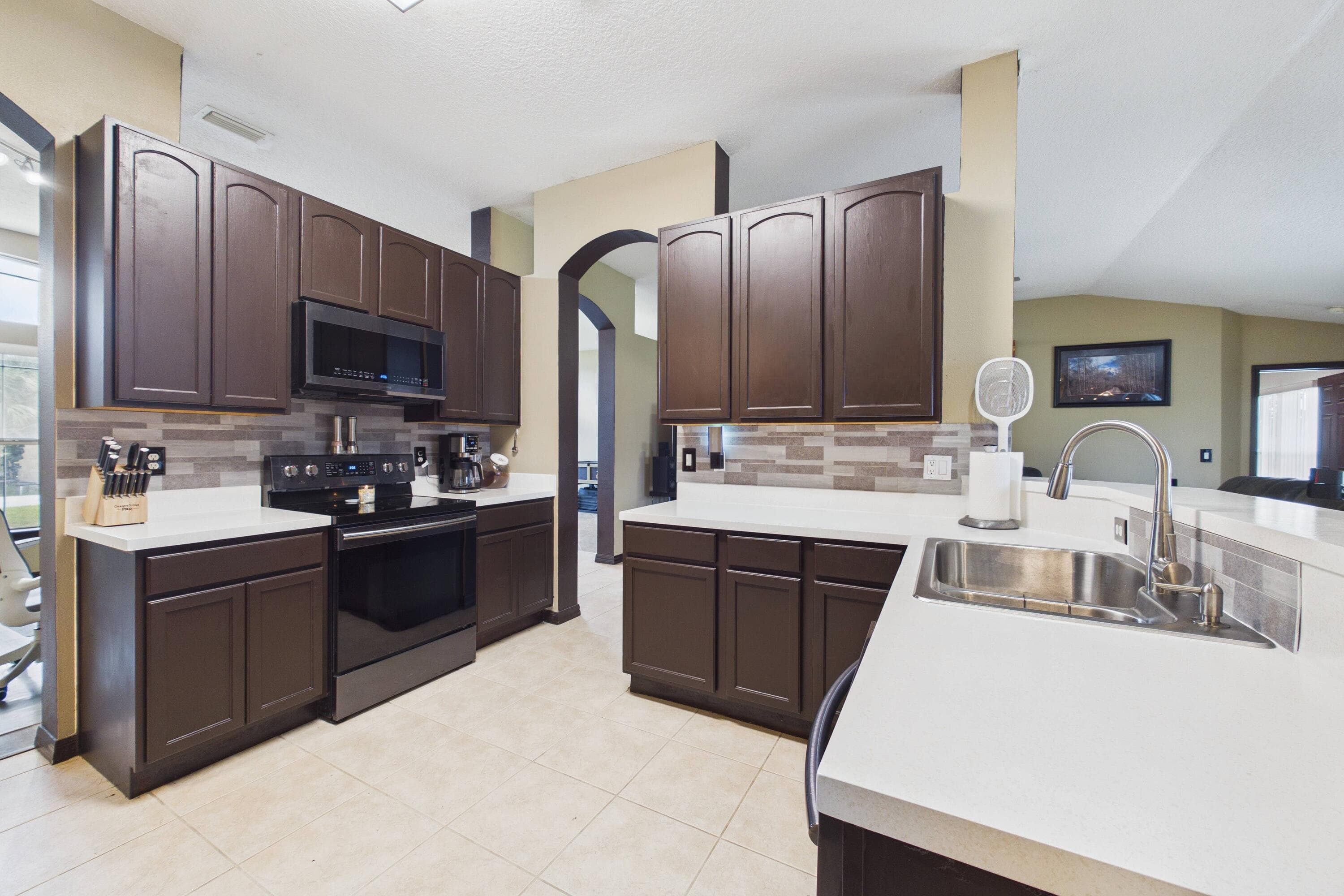 567 Mimosa Street SW, Palm Bay, FL 32908 — photo 16 of 65