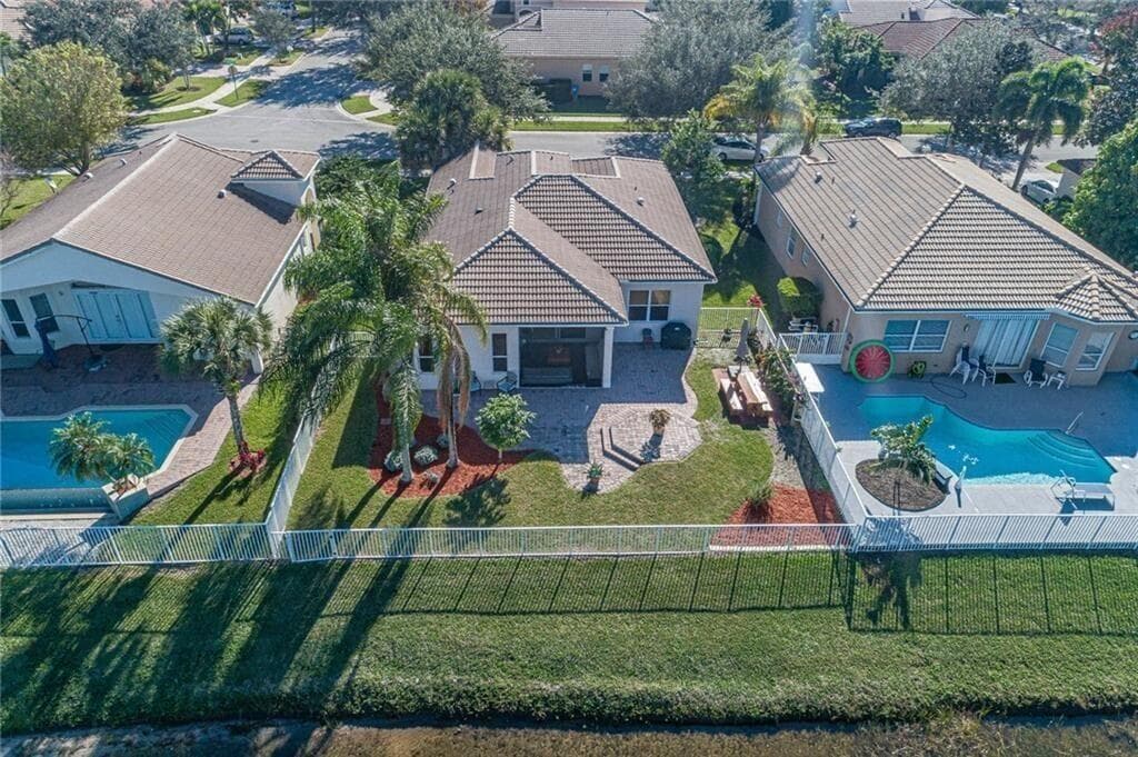 6112 Santa Margarito Drive, Fort Pierce, FL 34951 — photo 3 of 34