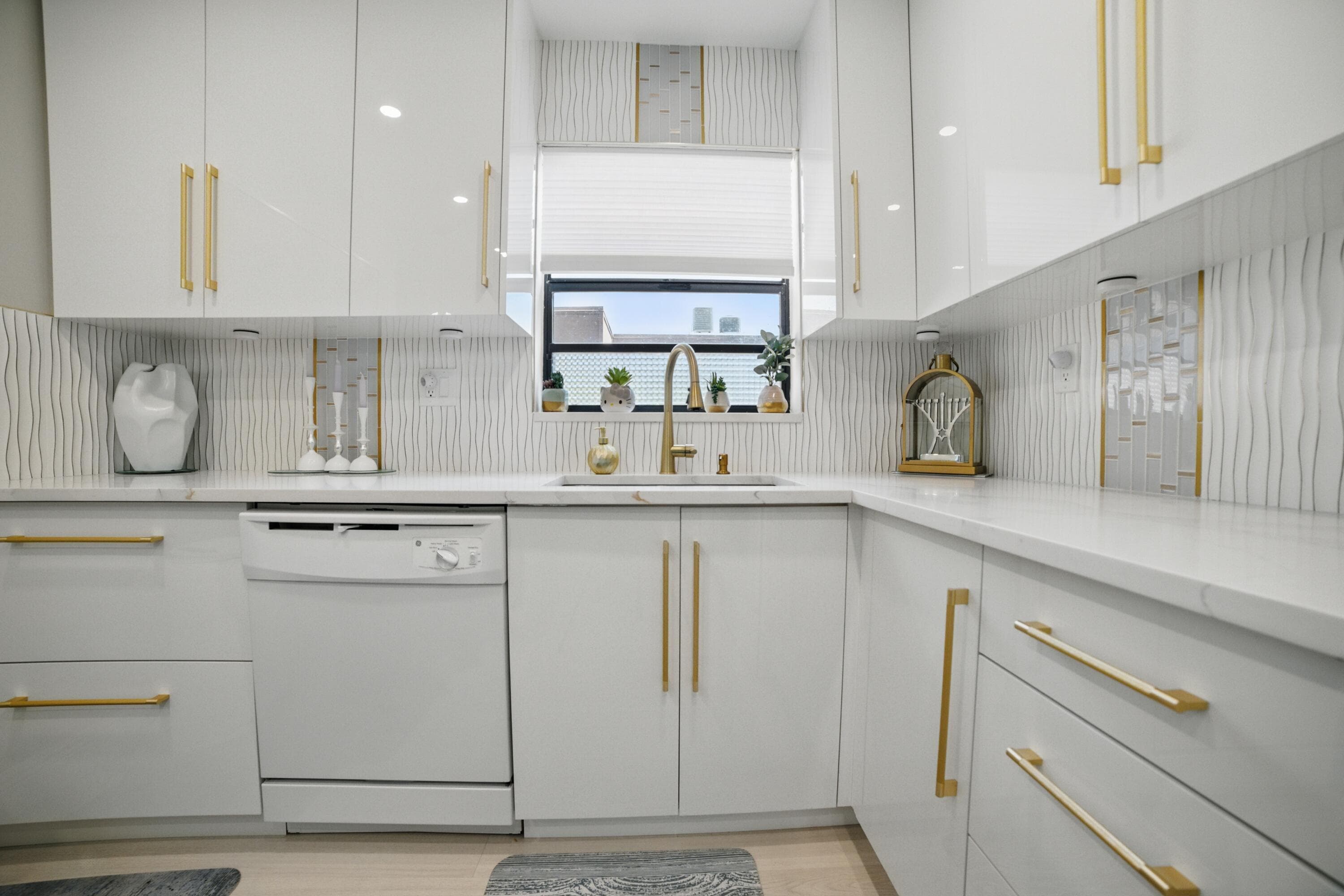 137 Piedmont C 137, Delray Beach, FL 33484 — photo 9 of 36