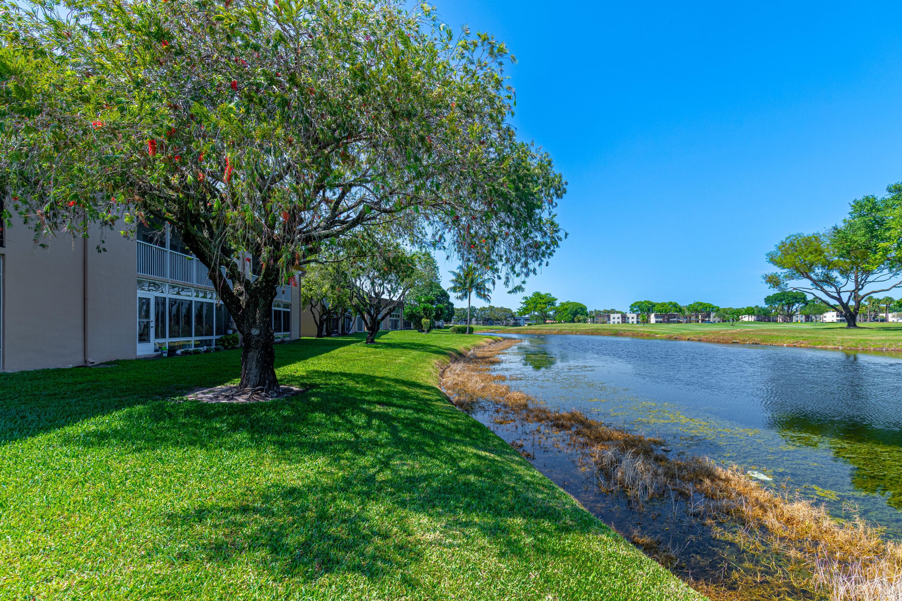 137 Piedmont C 137, Delray Beach, FL 33484 — photo 29 of 36
