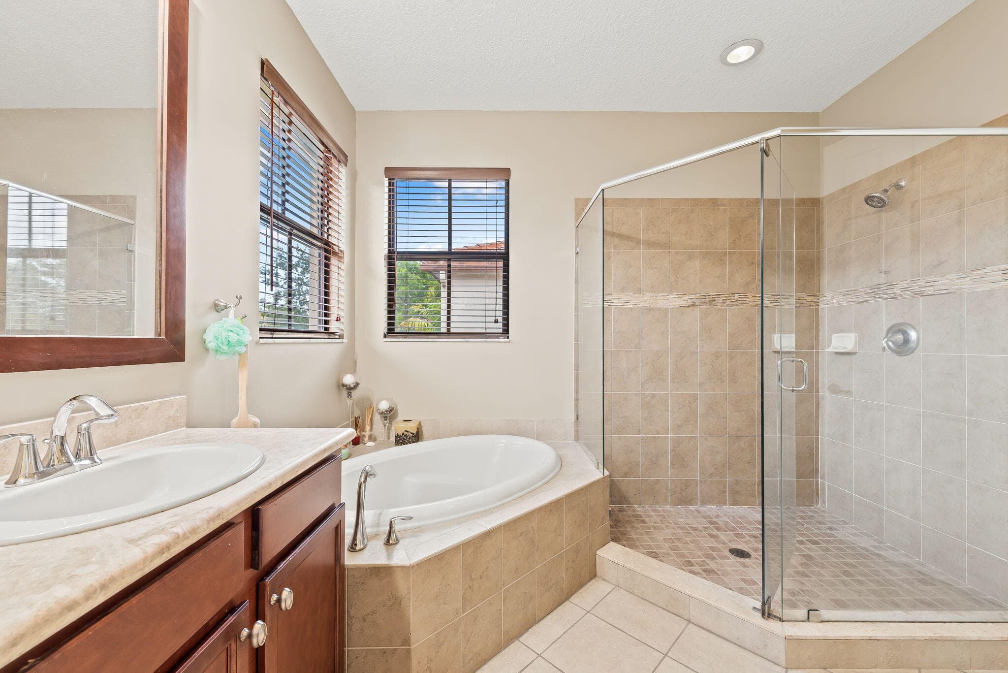 8417 NW 38th Street, Cooper City, FL 33024 — photo 6 of 29