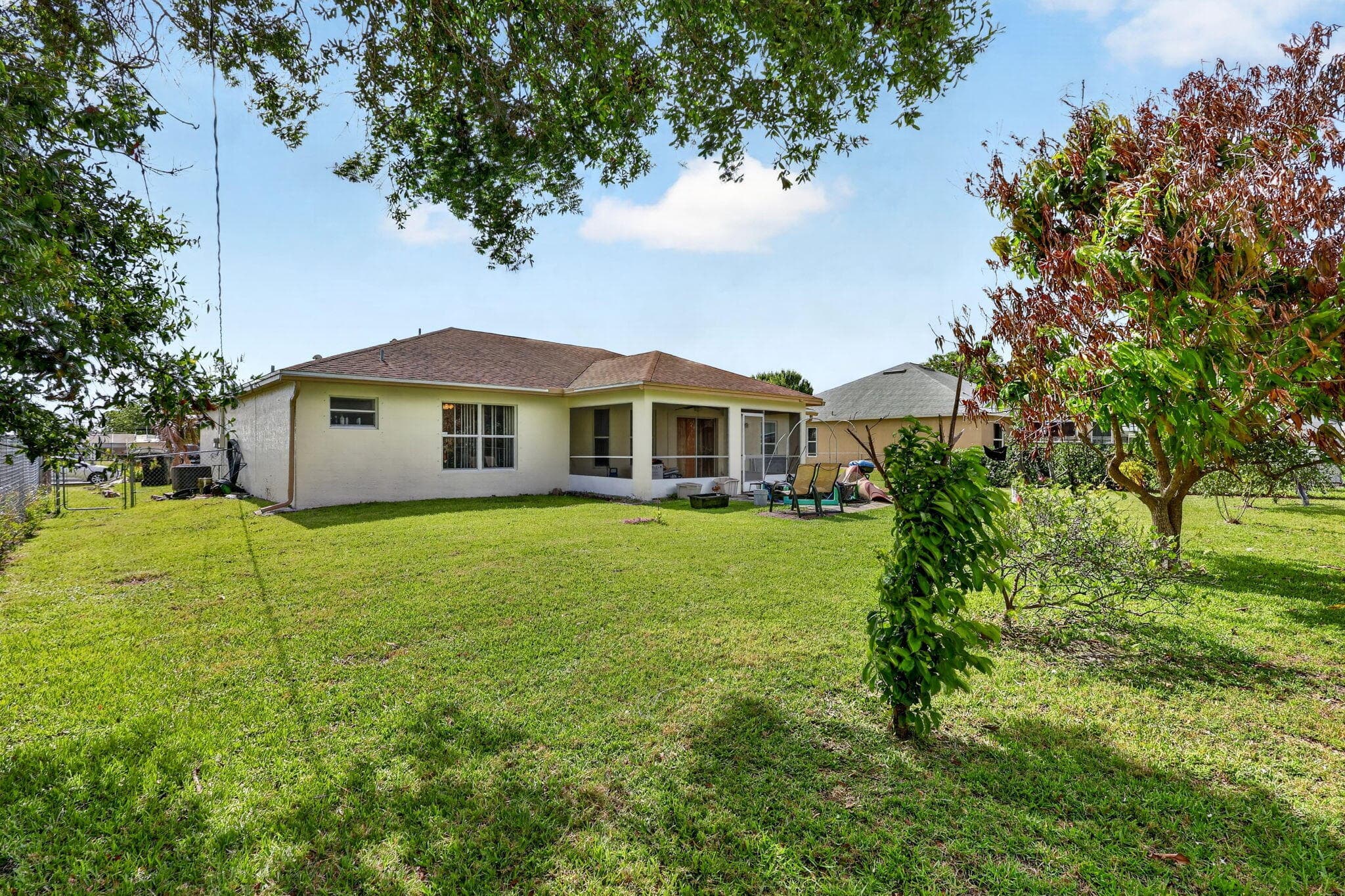 372 NW Hogan Street, FL 34983 — photo 30 of 32