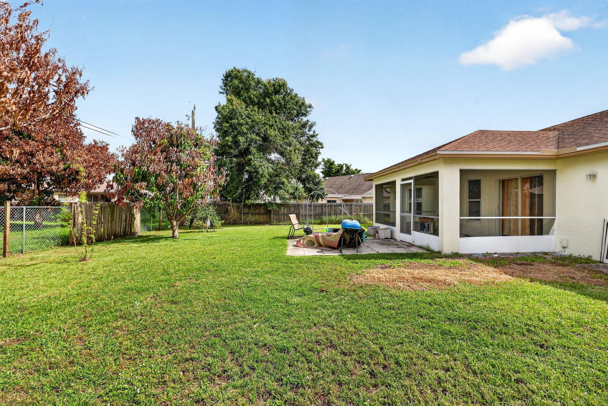 372 NW Hogan Street, FL 34983 — photo 31 of 32