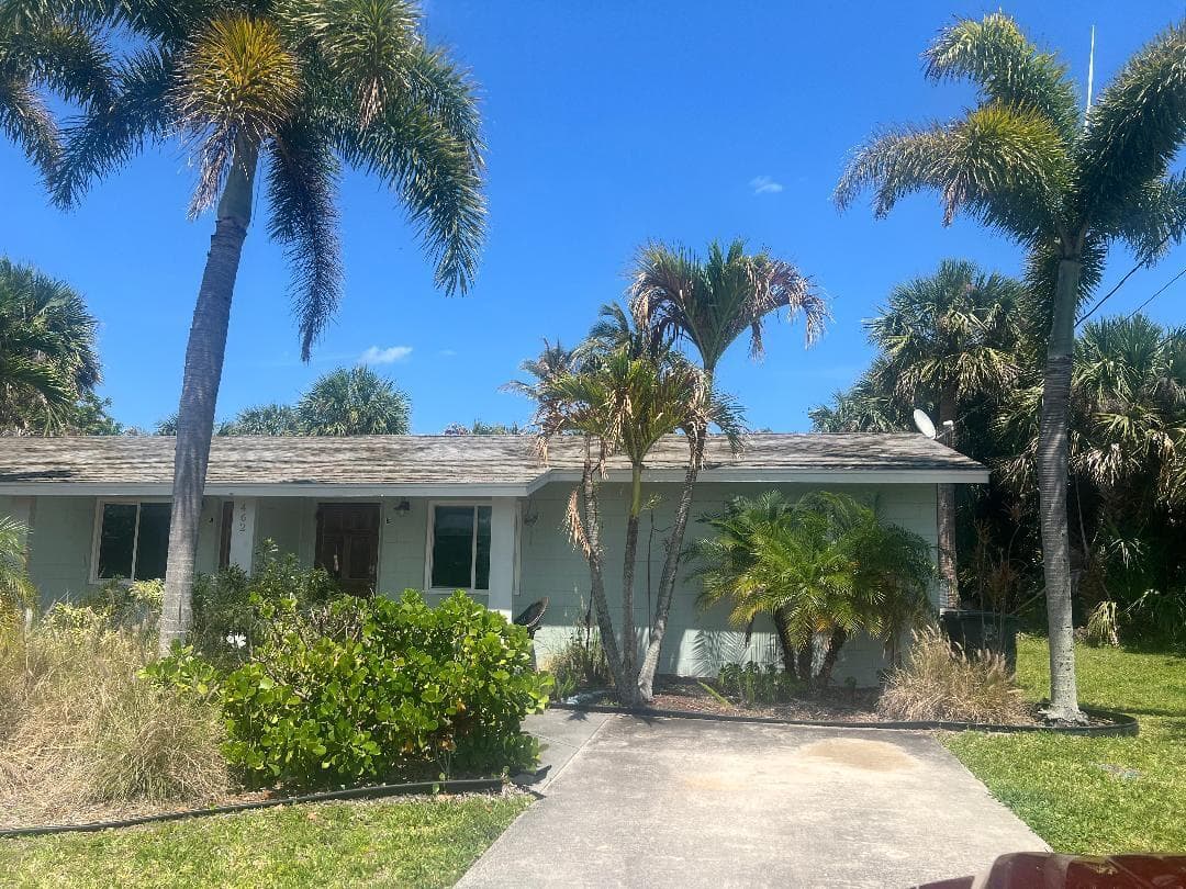 462 Granada Street B, Fort Pierce, FL 34949 — photo 3 of 3