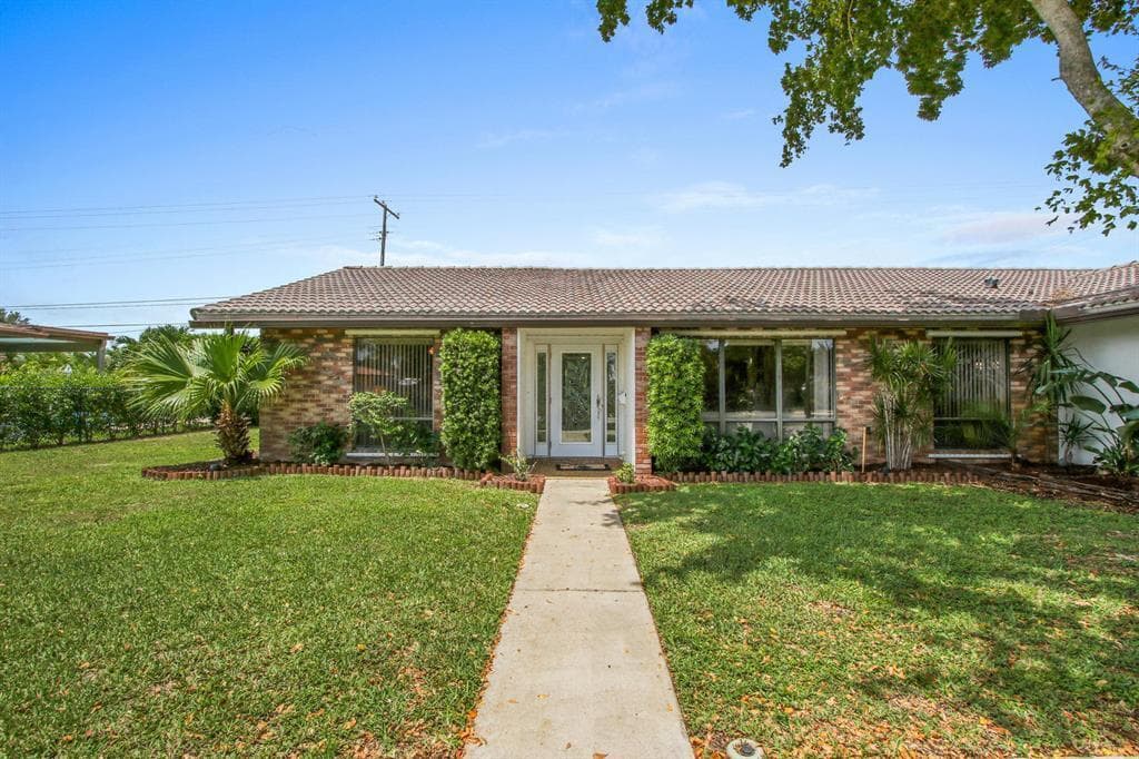 1501 NW 7th Street, Boca Raton, FL 33486 — photo 4 of 22