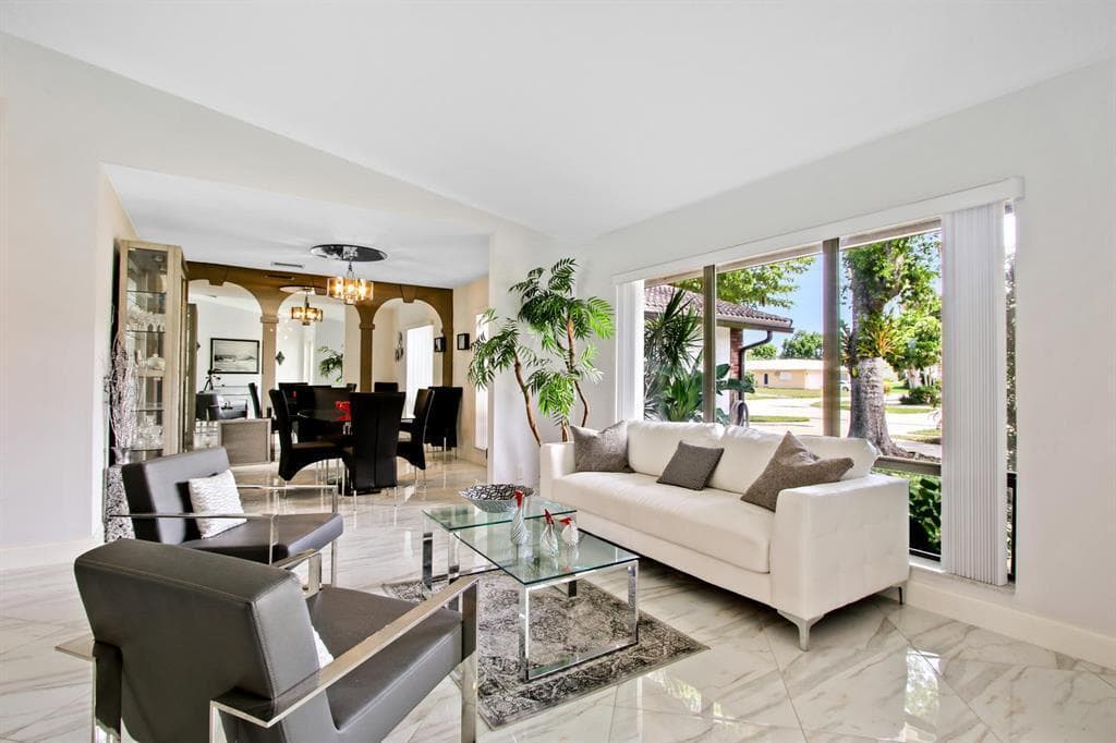1501 NW 7th Street, Boca Raton, FL 33486 — photo 9 of 22