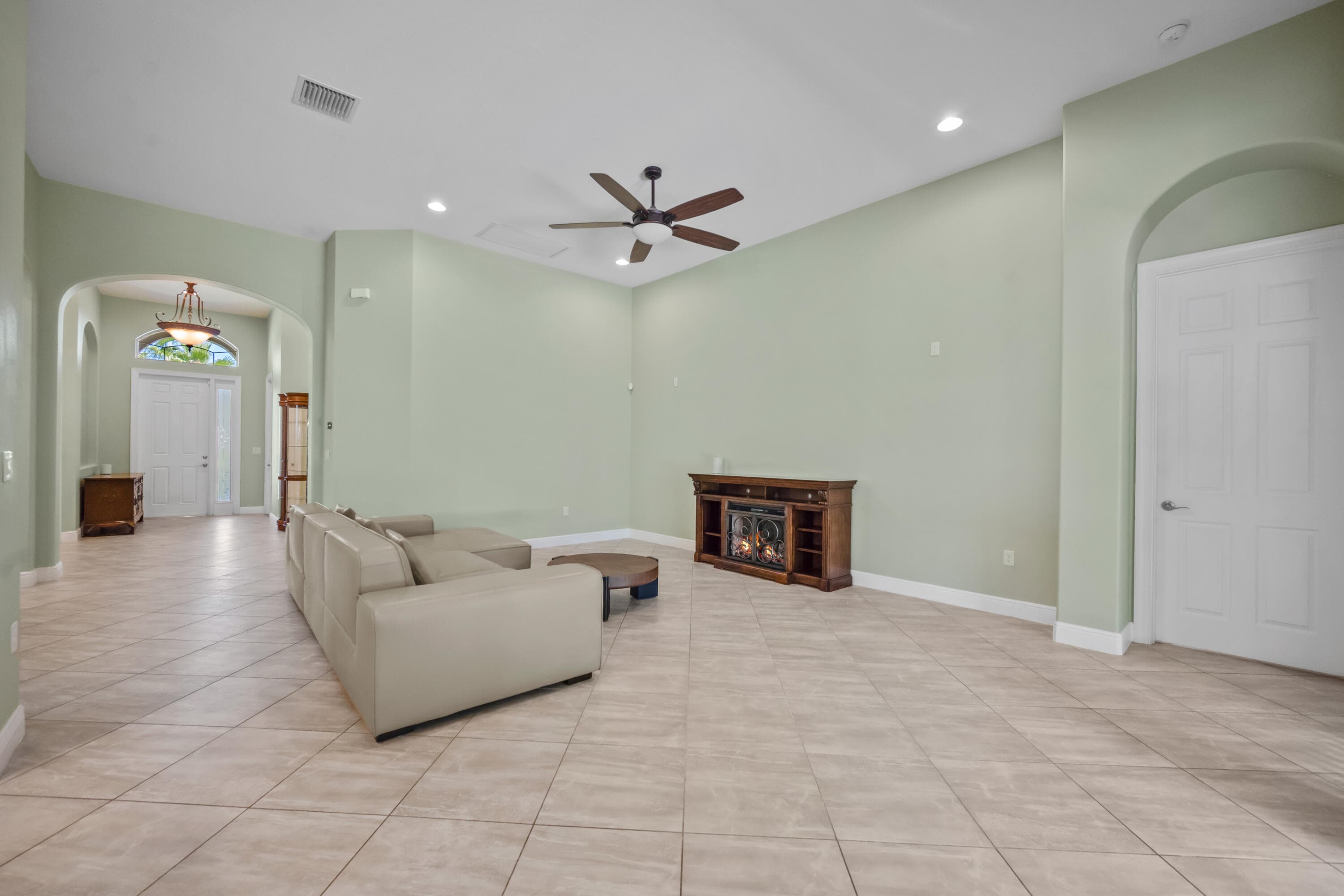 7589 Fieldstone Ranch Square, Vero Beach, FL 32967 — photo 11 of 34