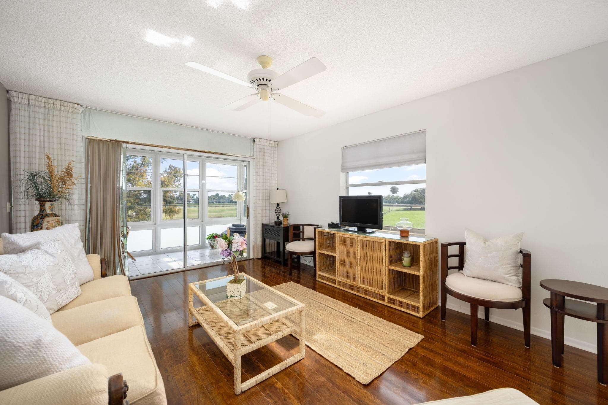 40 Vis Gdns Trail 201, Vero Beach, FL 32962 — photo 3 of 42
