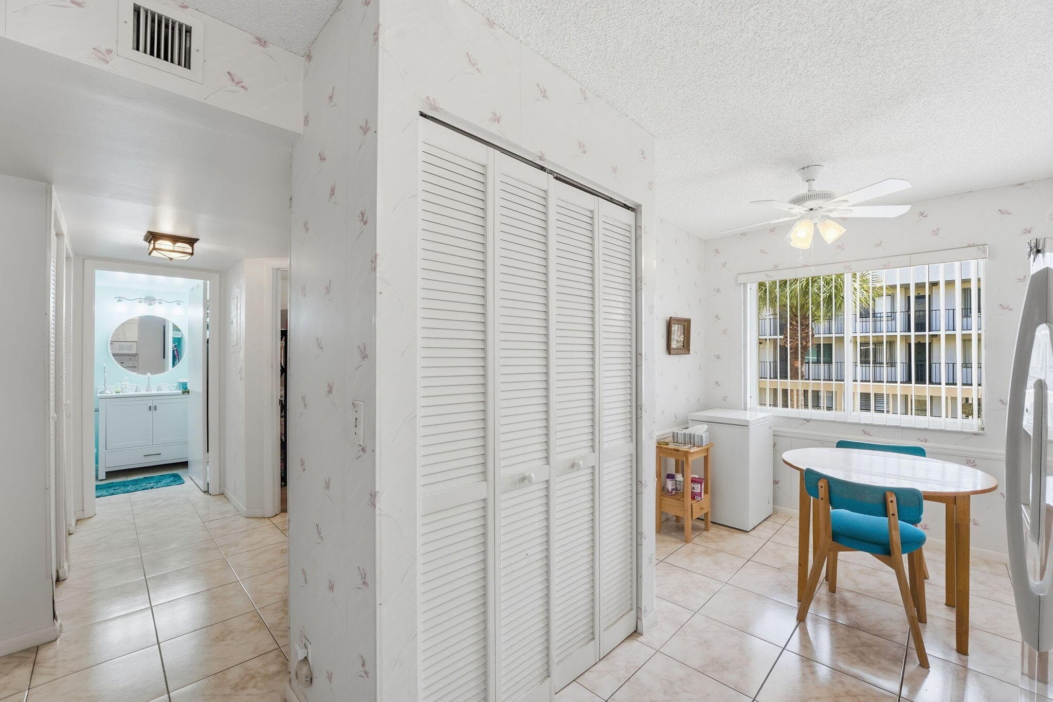 3146 Via Poinciana 307, Lake Worth, FL 33467 — photo 4 of 44