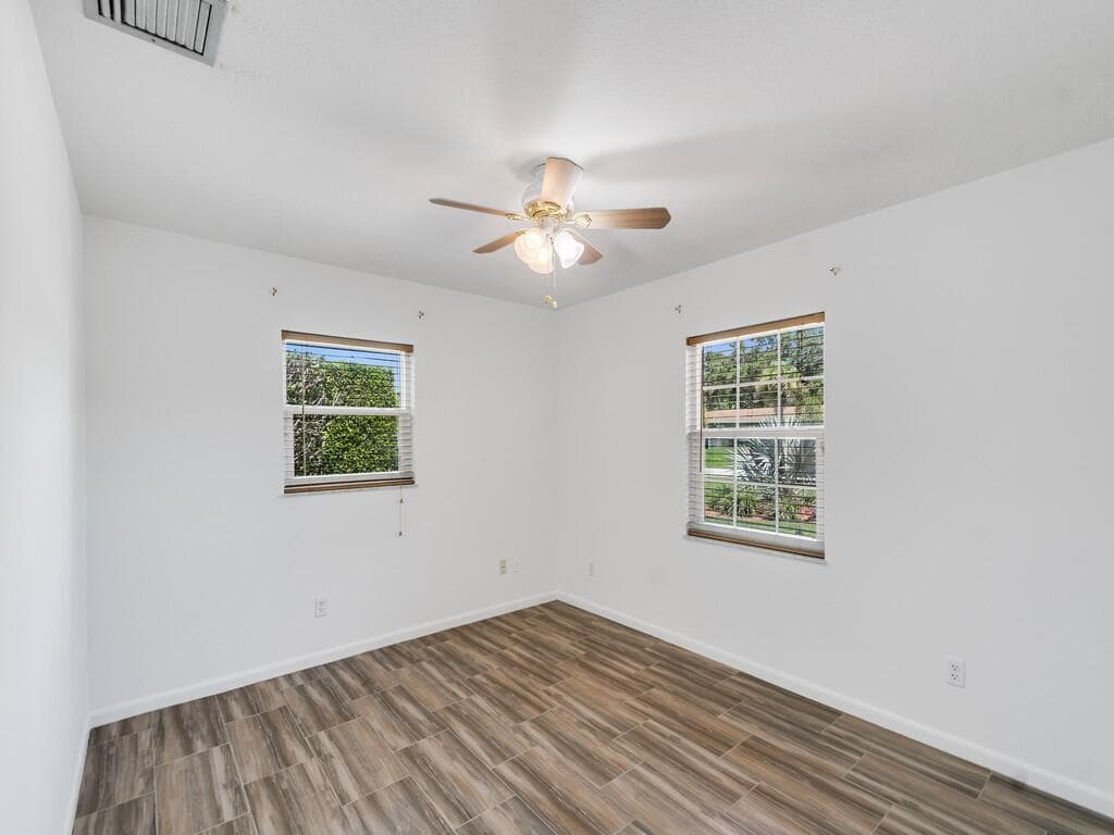 7503 Kenwood Road, Fort Pierce, FL 34951 — photo 11 of 43