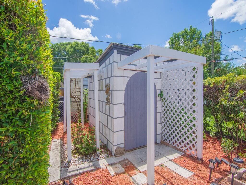 7503 Kenwood Road, Fort Pierce, FL 34951 — photo 36 of 43