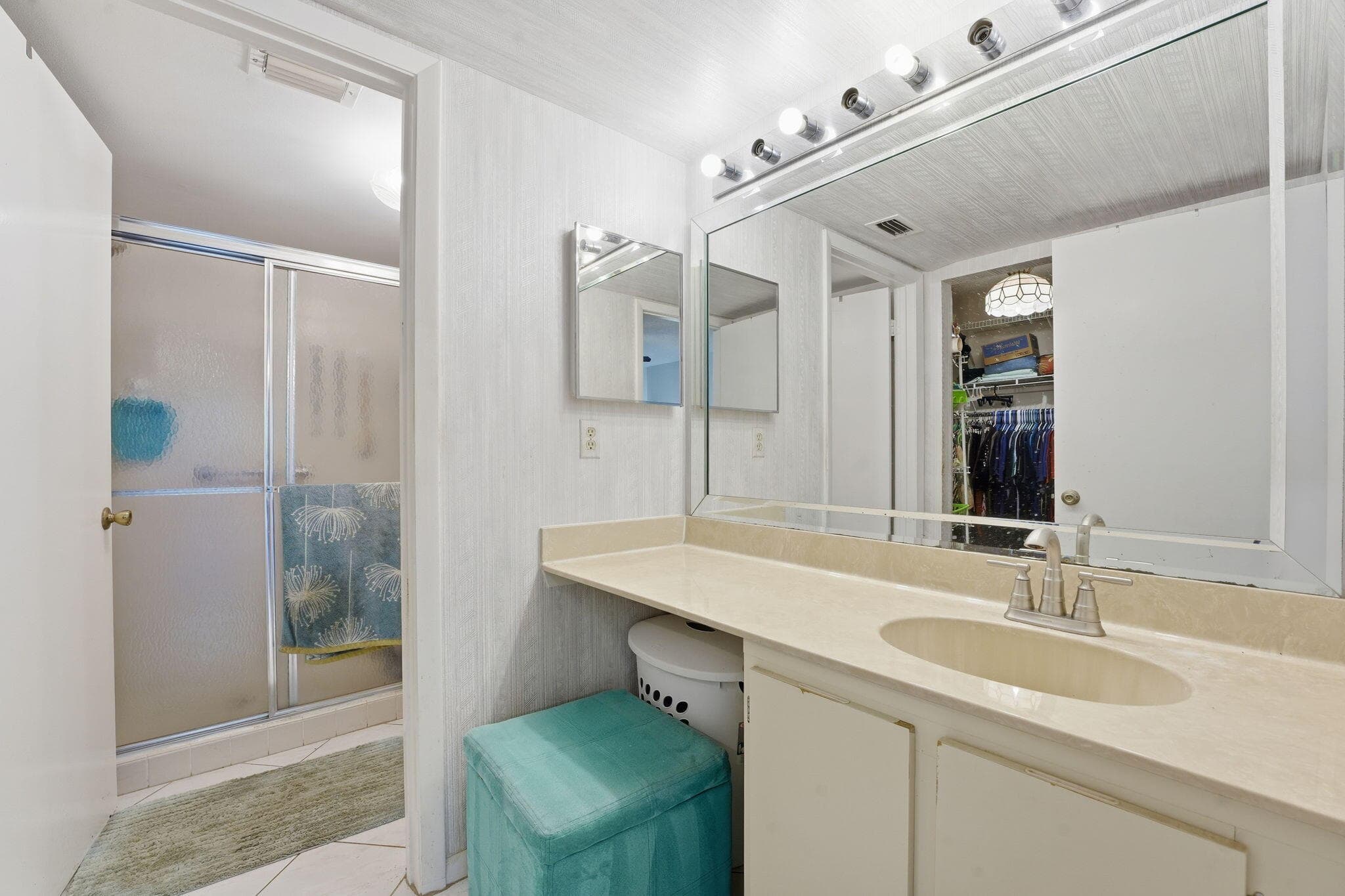 3146 Via Poinciana 307, Lake Worth, FL 33467 — photo 19 of 44