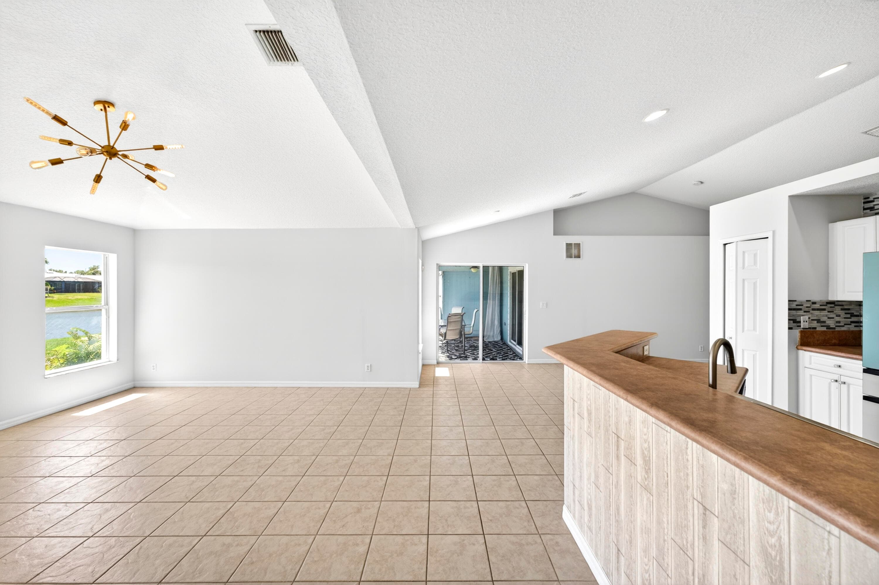 531 High Hawk Circle, Vero Beach, FL 32962 — photo 16 of 33