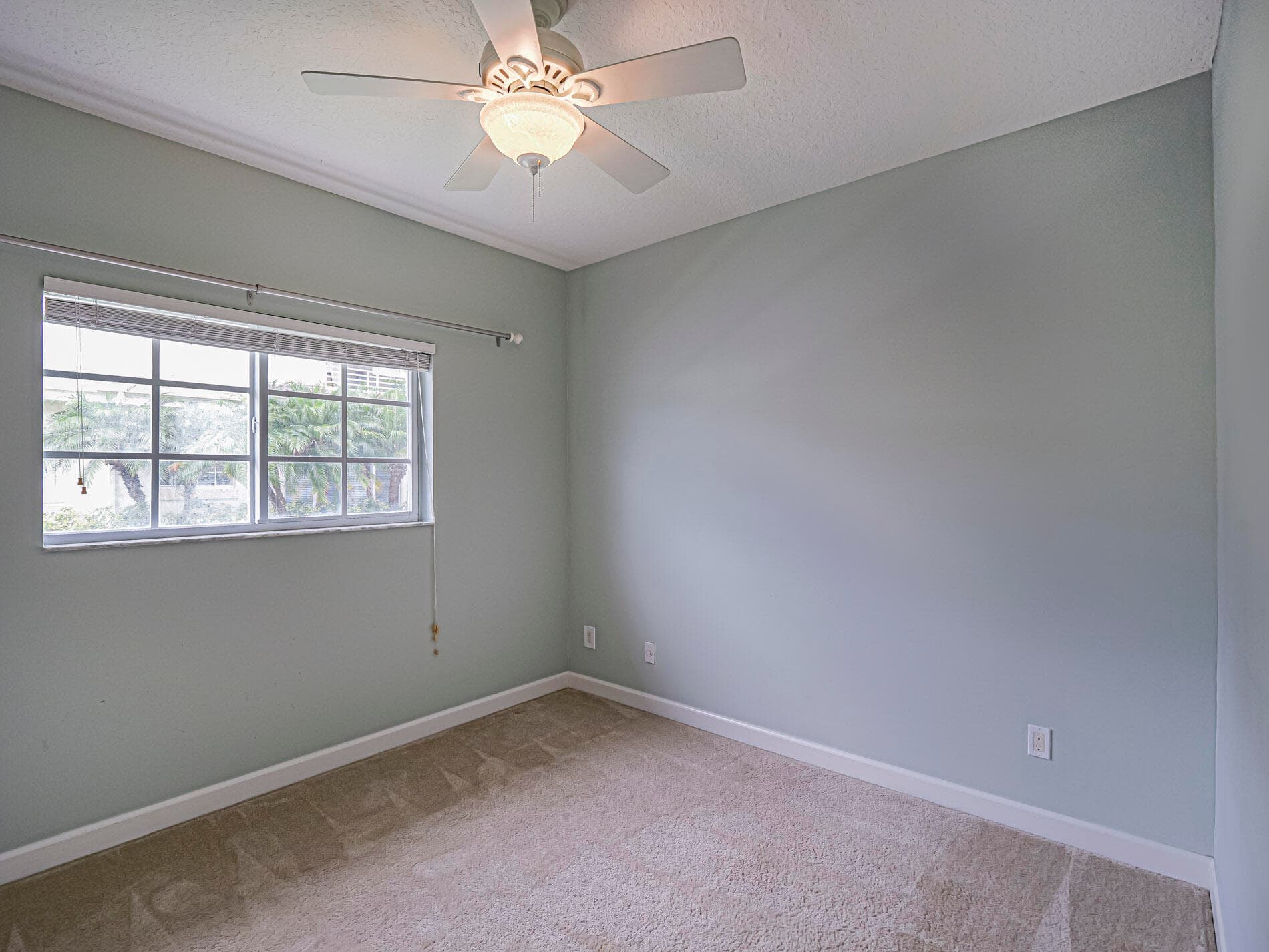 524 7th Square 101, Vero Beach, FL 32962 — photo 13 of 33