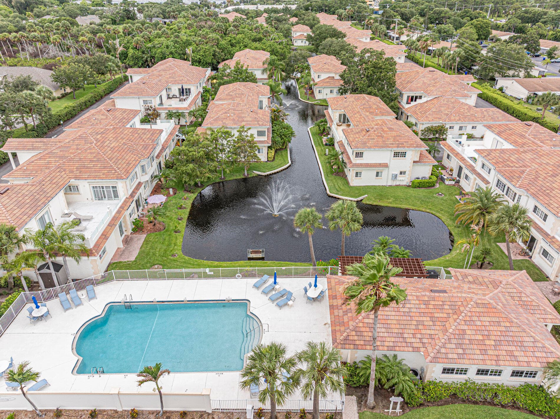 524 7th Square 101, Vero Beach, FL 32962 — photo 30 of 33