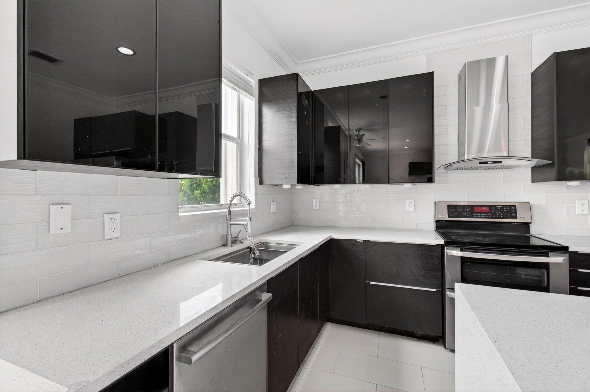12328 NW 26th Street, Coral Springs, FL 33065 — photo 5 of 66