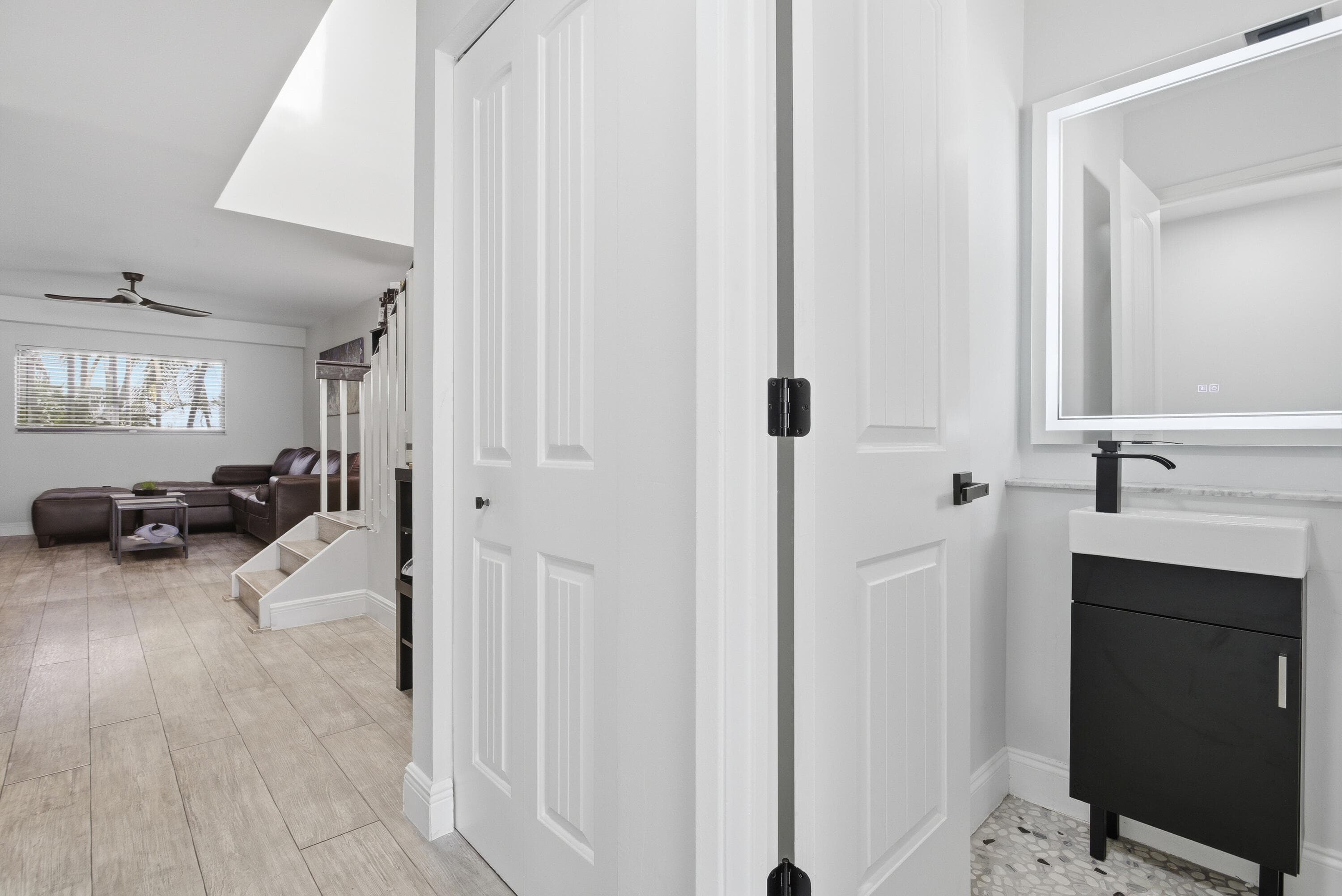 1512 N 15th Terrace, Hollywood, FL 33020 — photo 14 of 40