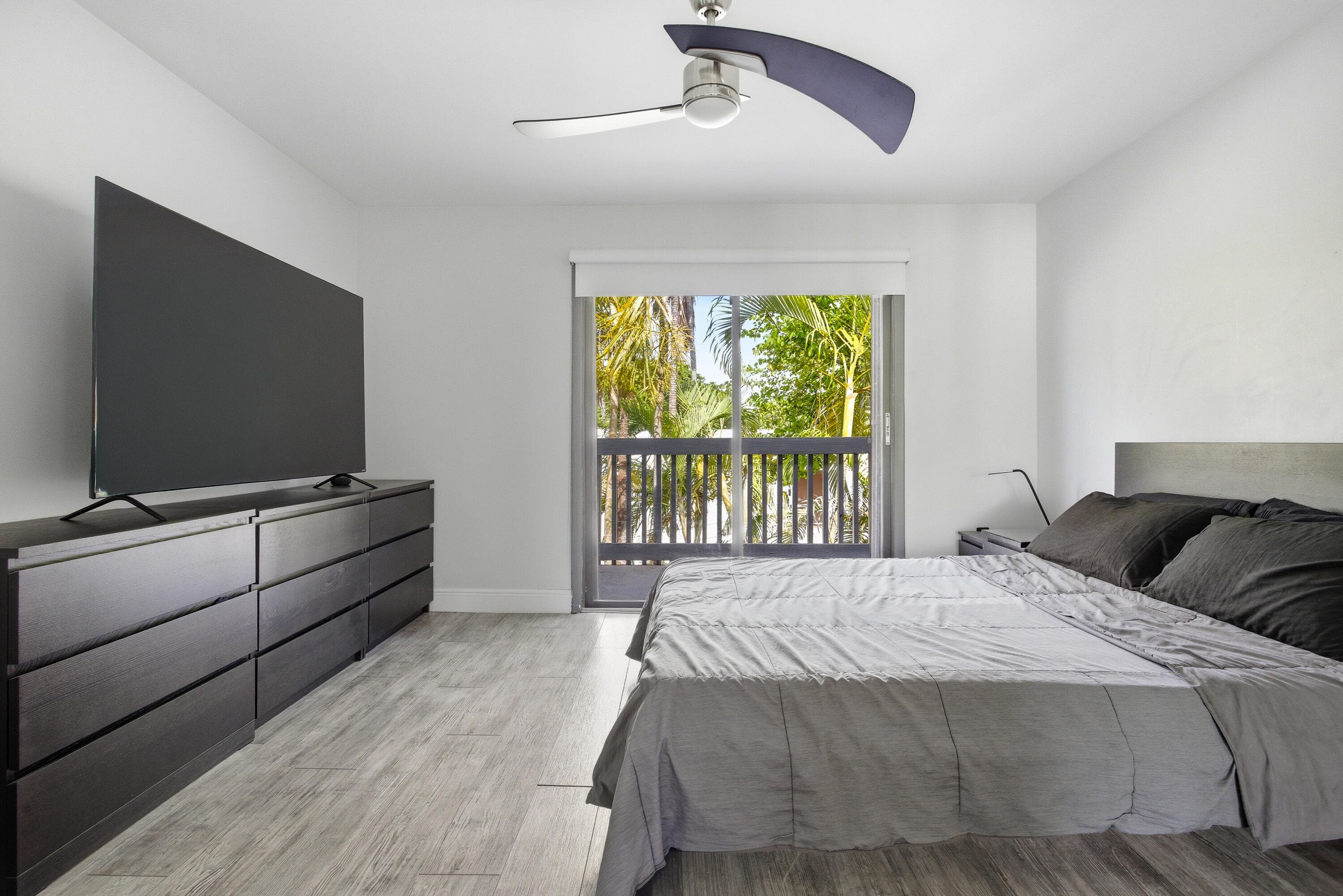 1512 N 15th Terrace, Hollywood, FL 33020 — photo 21 of 40