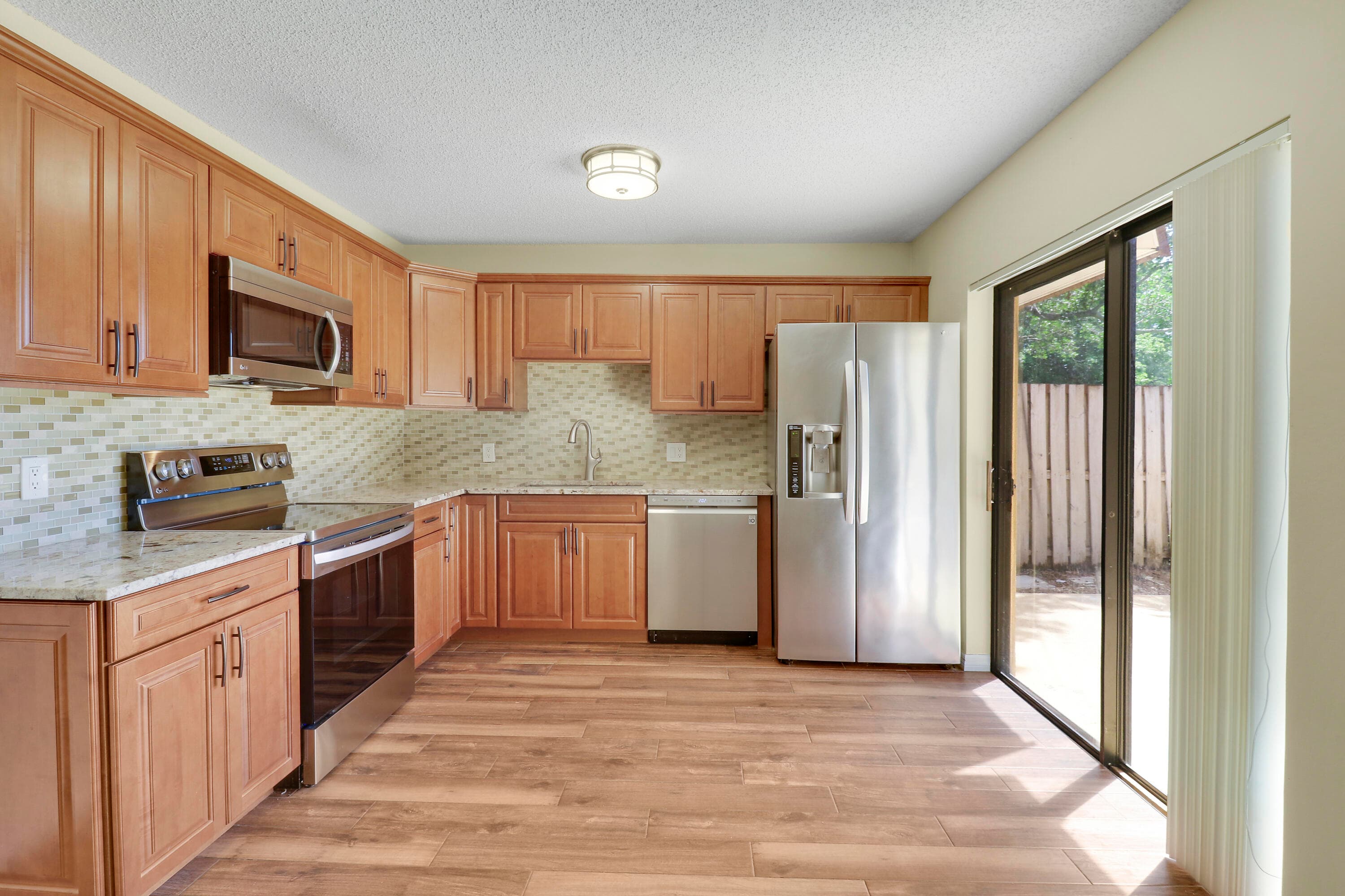 1511 15th Lane C Bldg 65, Greenacres, FL 33463 — photo 5 of 20