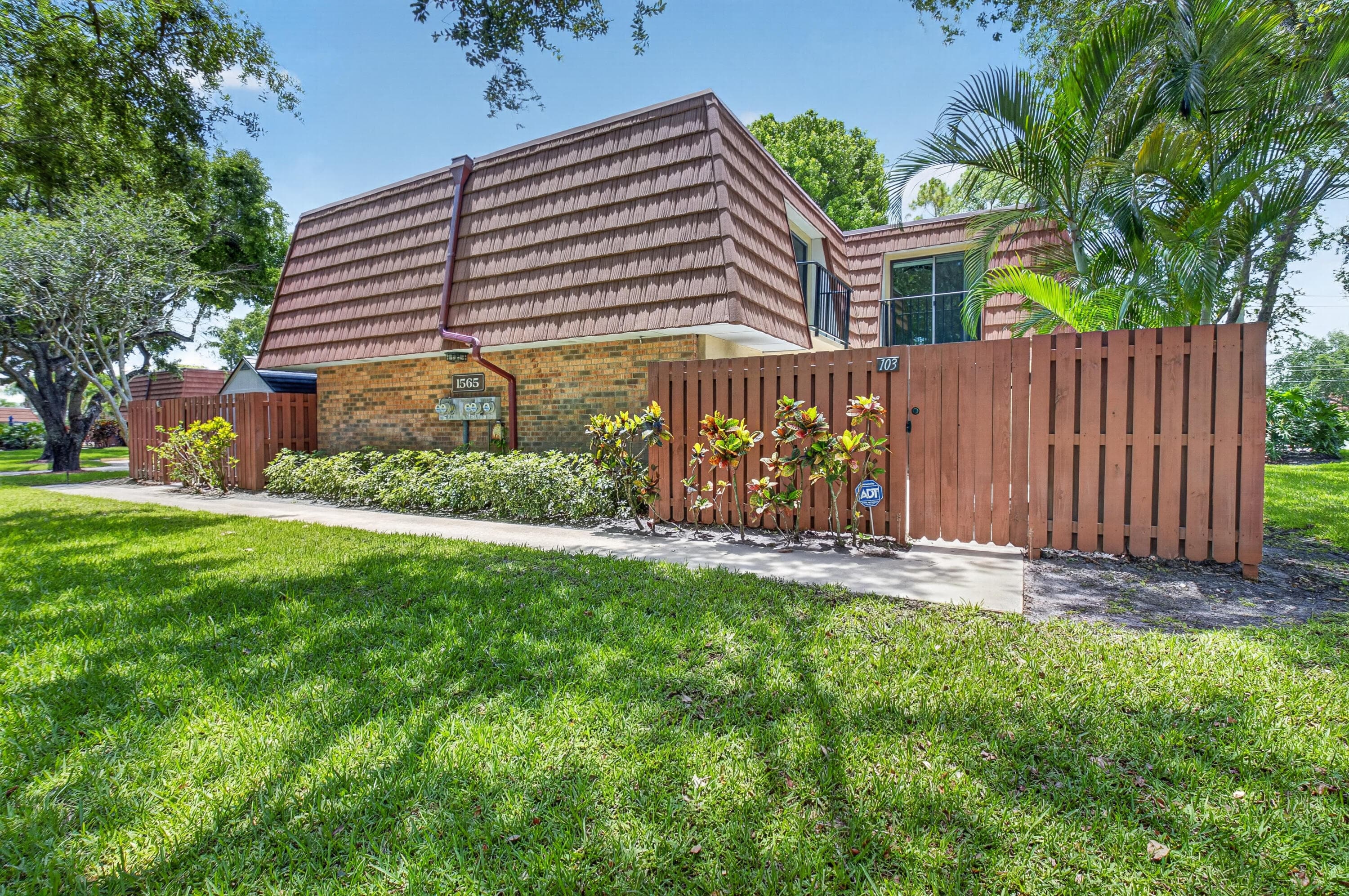 1565 Augusta Circle 103, Delray Beach, FL 33445 — photo 25 of 31