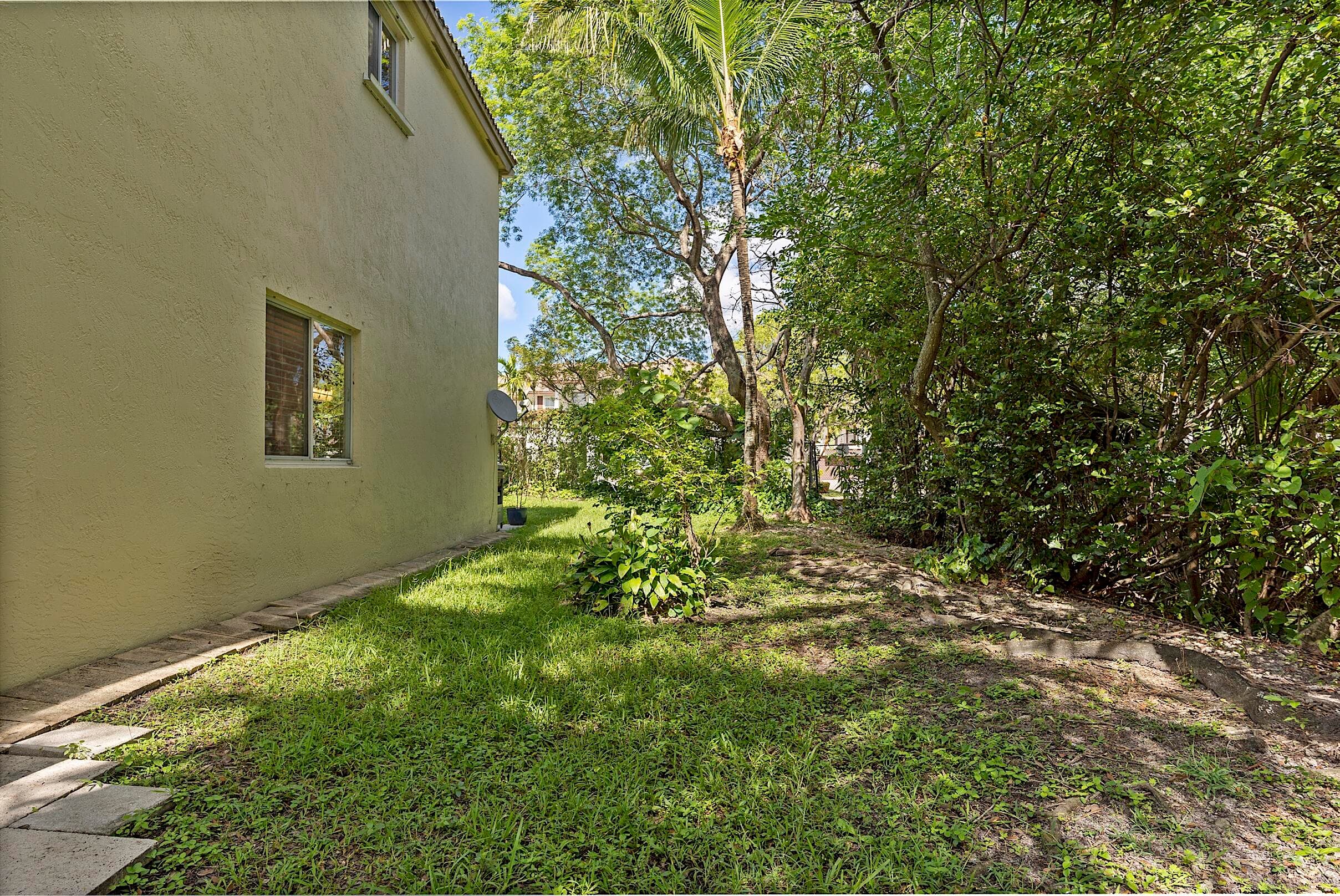 4776 Lago Vista Drive, Coconut Creek, FL 33073 — photo 36 of 41