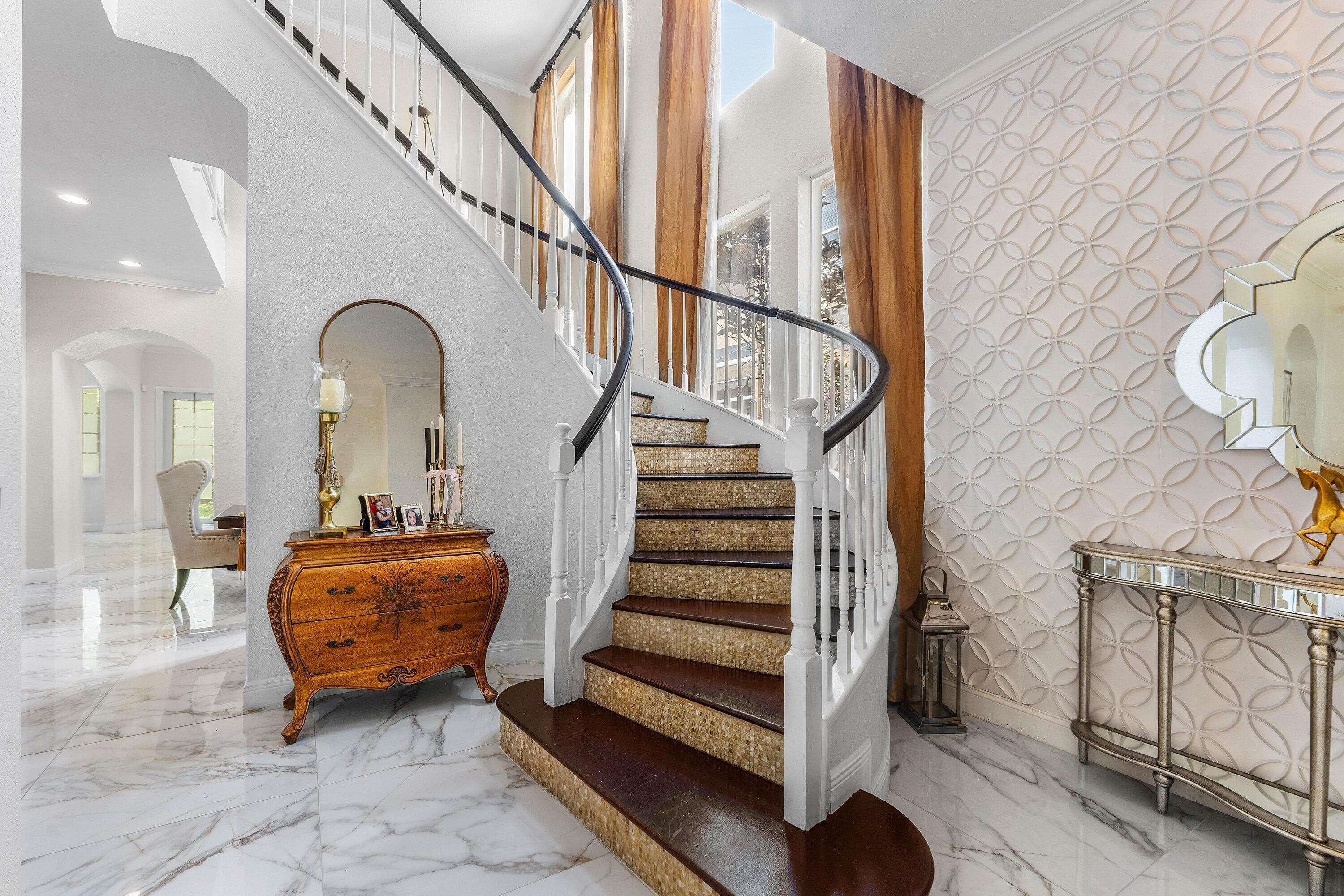 599 Cresta Circle, West Palm Beach, FL 33413 — photo 9 of 51