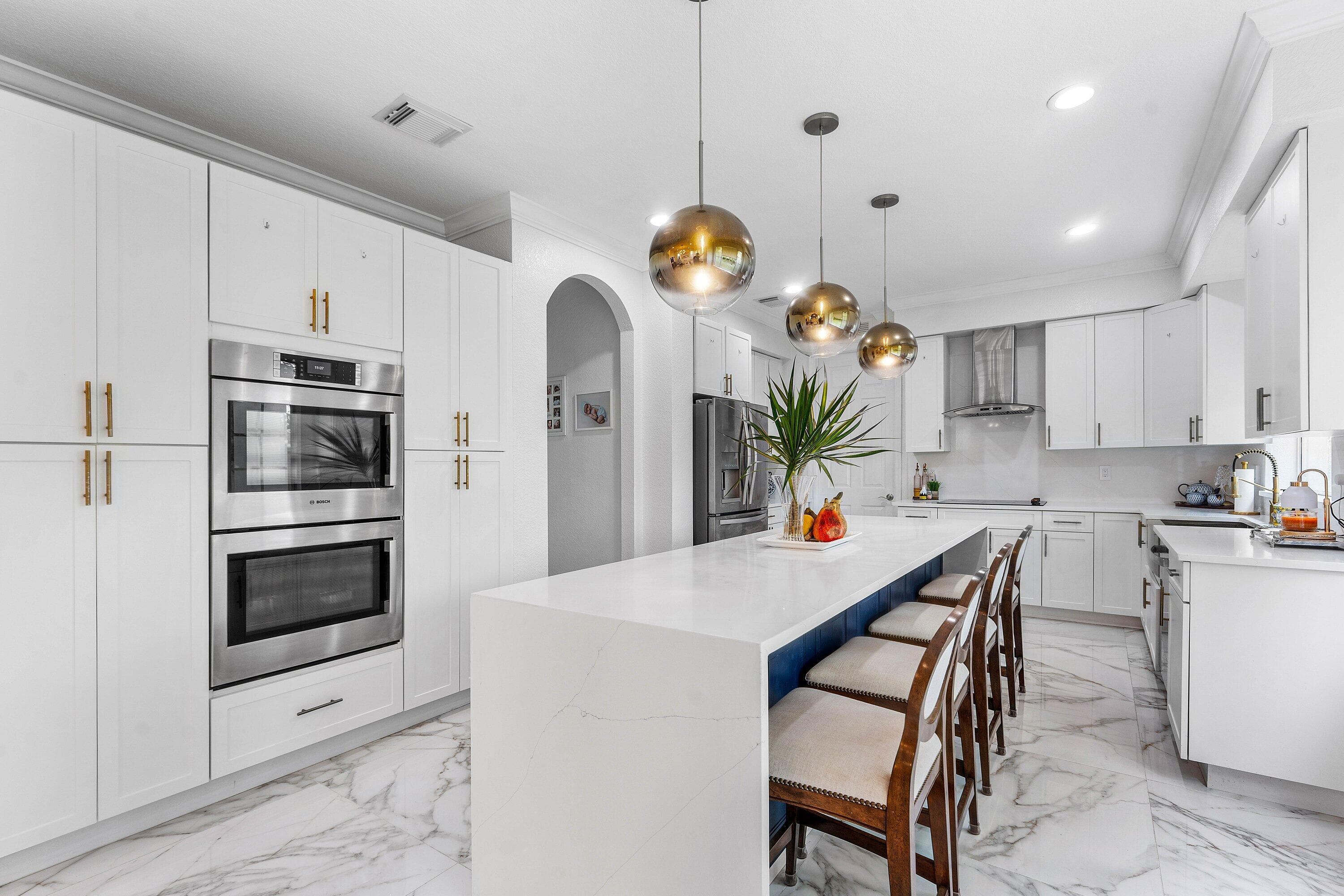 599 Cresta Circle, West Palm Beach, FL 33413 — photo 17 of 51