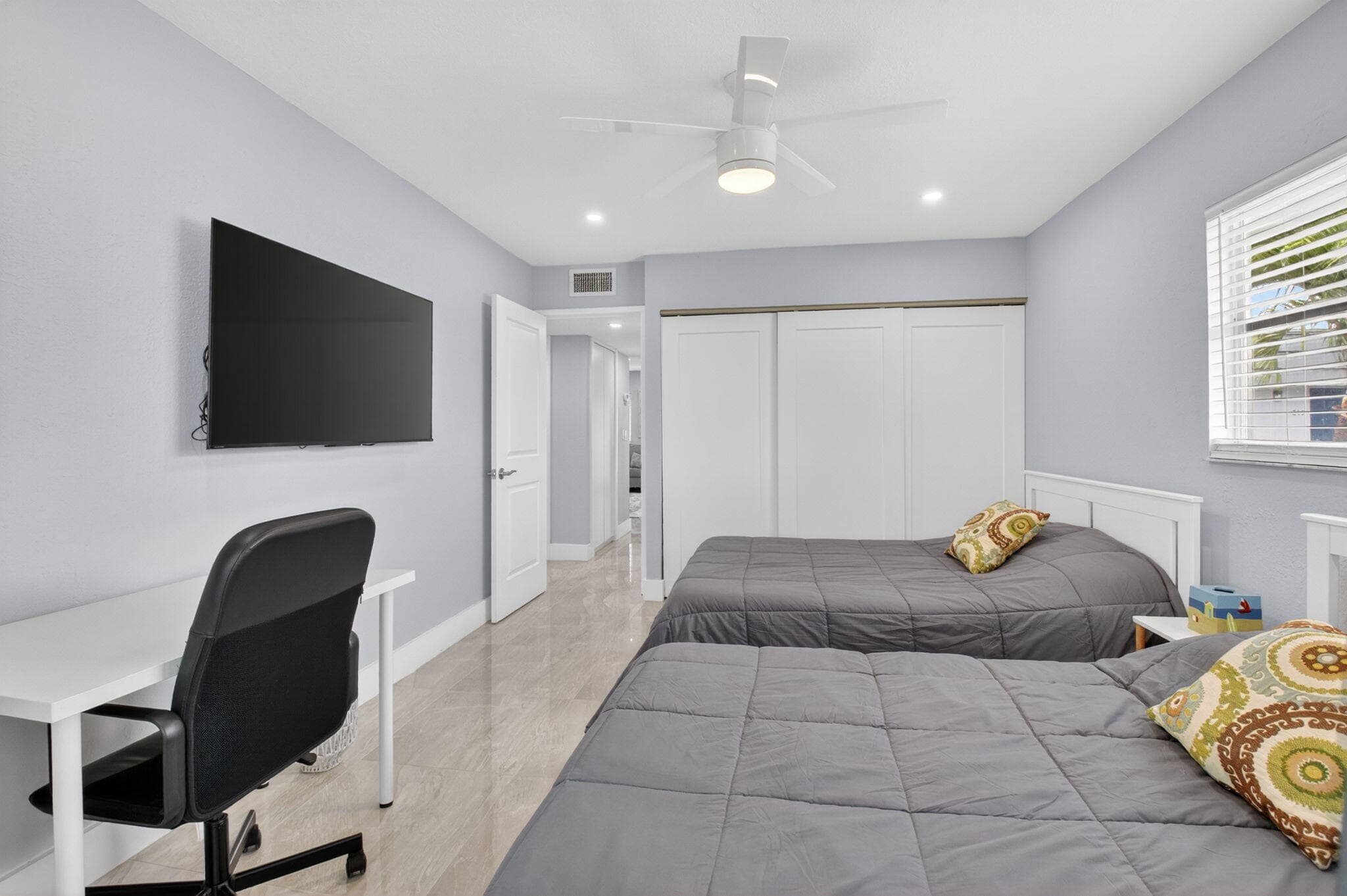 321 Saxony Trail G, Delray Beach, FL 33446 — photo 14 of 38