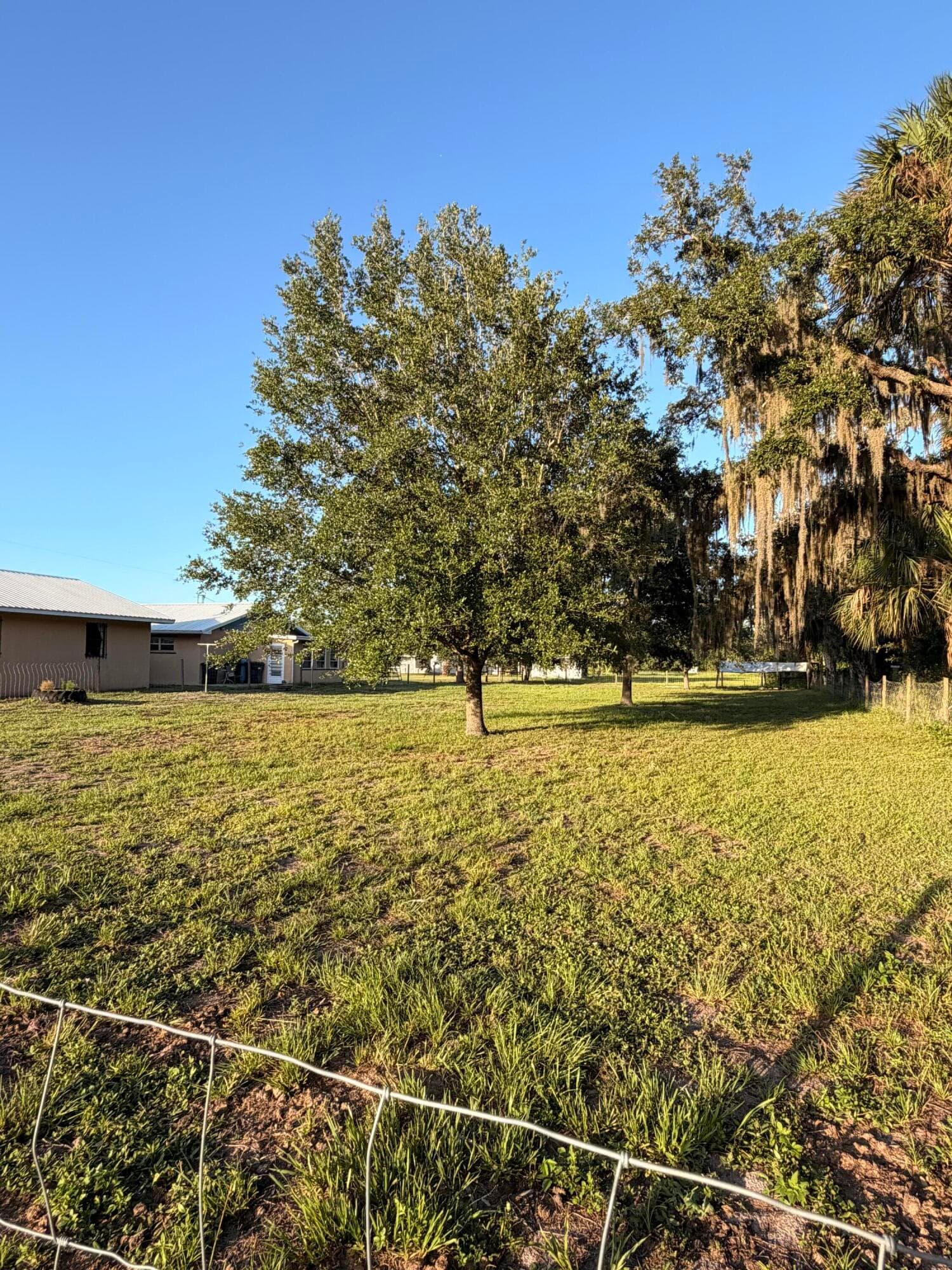 31200 Us-441, Okeechobee, FL 34972 — photo 13 of 30