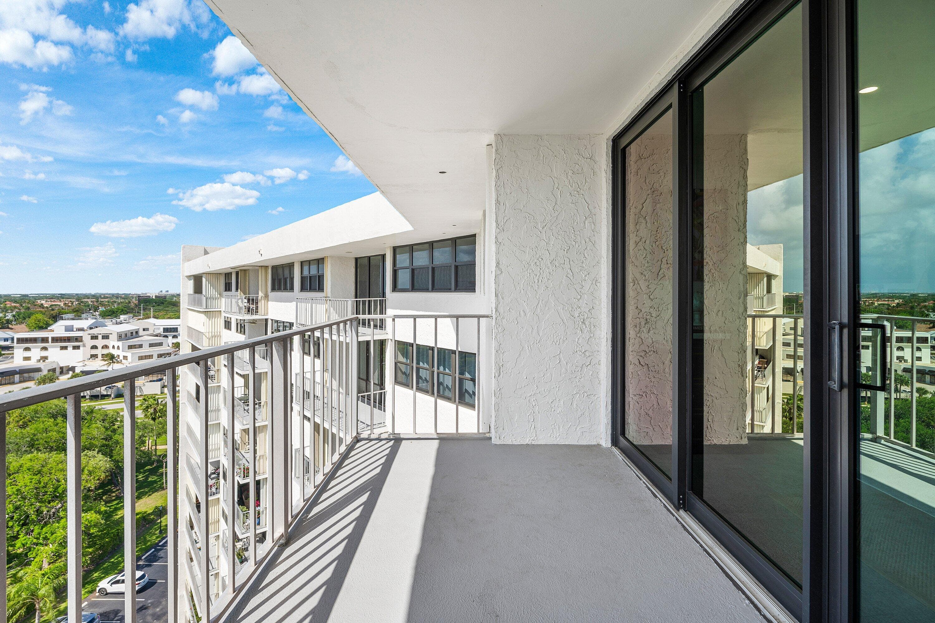 336 Golfview Road Ph 12, North Palm Beach, FL 33408 — photo 27 of 38