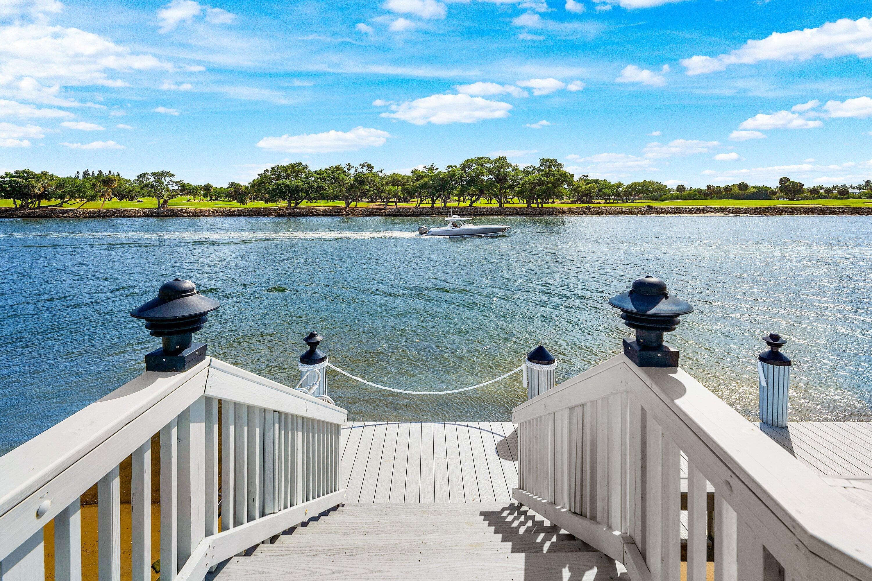 336 Golfview Road Ph 12, North Palm Beach, FL 33408 — photo 2 of 38