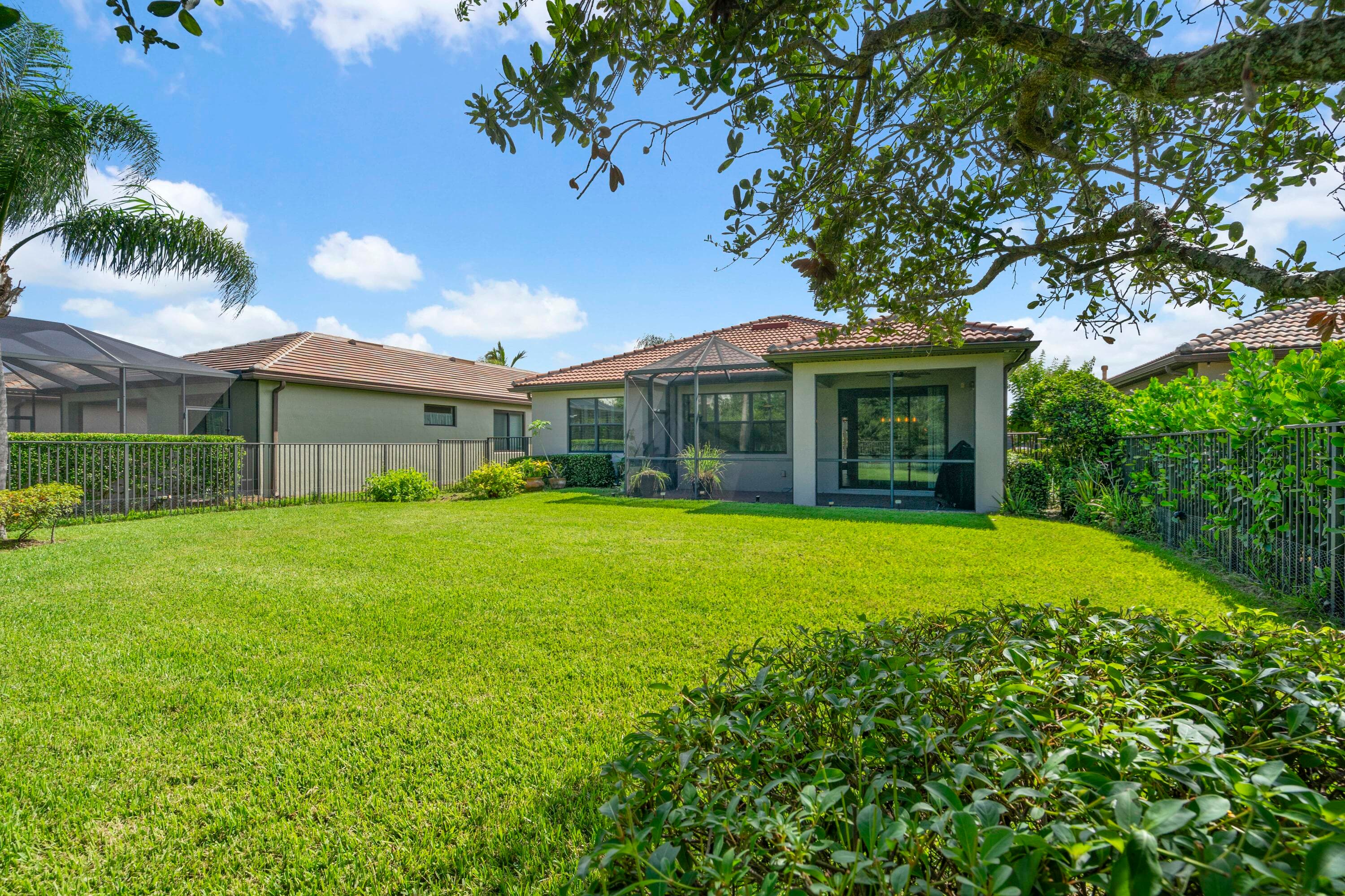 560 SE Monet Drive, Port St. Lucie, FL 34984 — photo 32 of 51