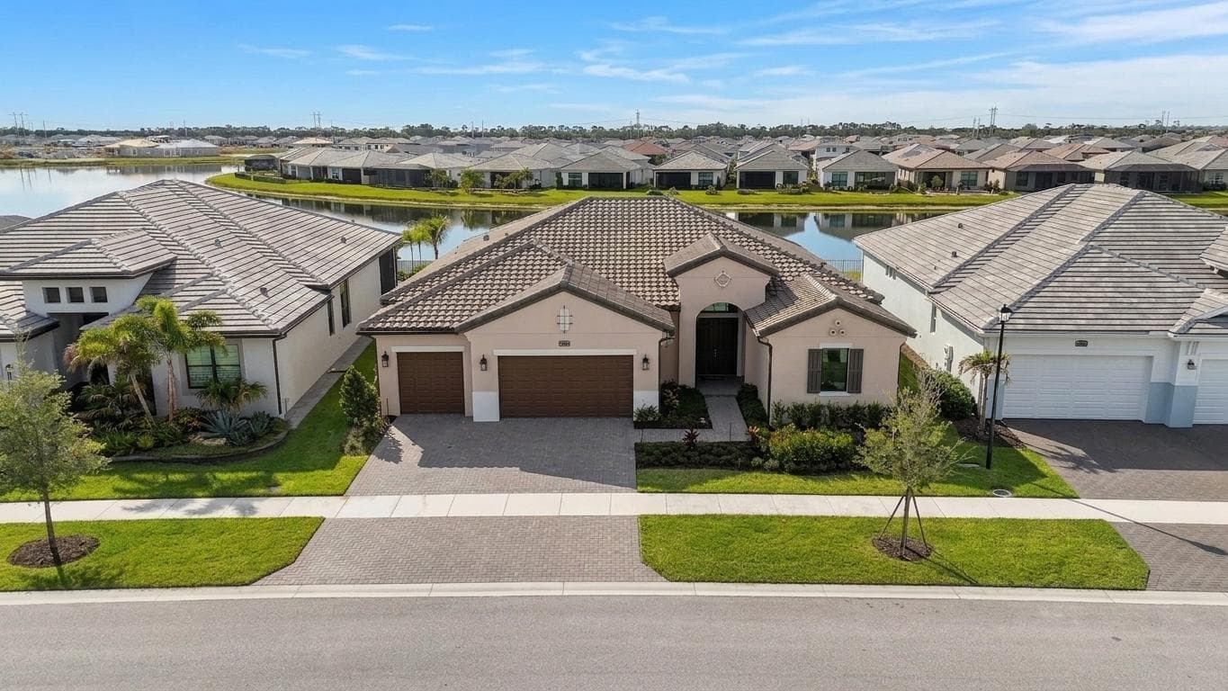 8572 SW Felicita Way, Port St. Lucie, FL 34987 — photo 2 of 41