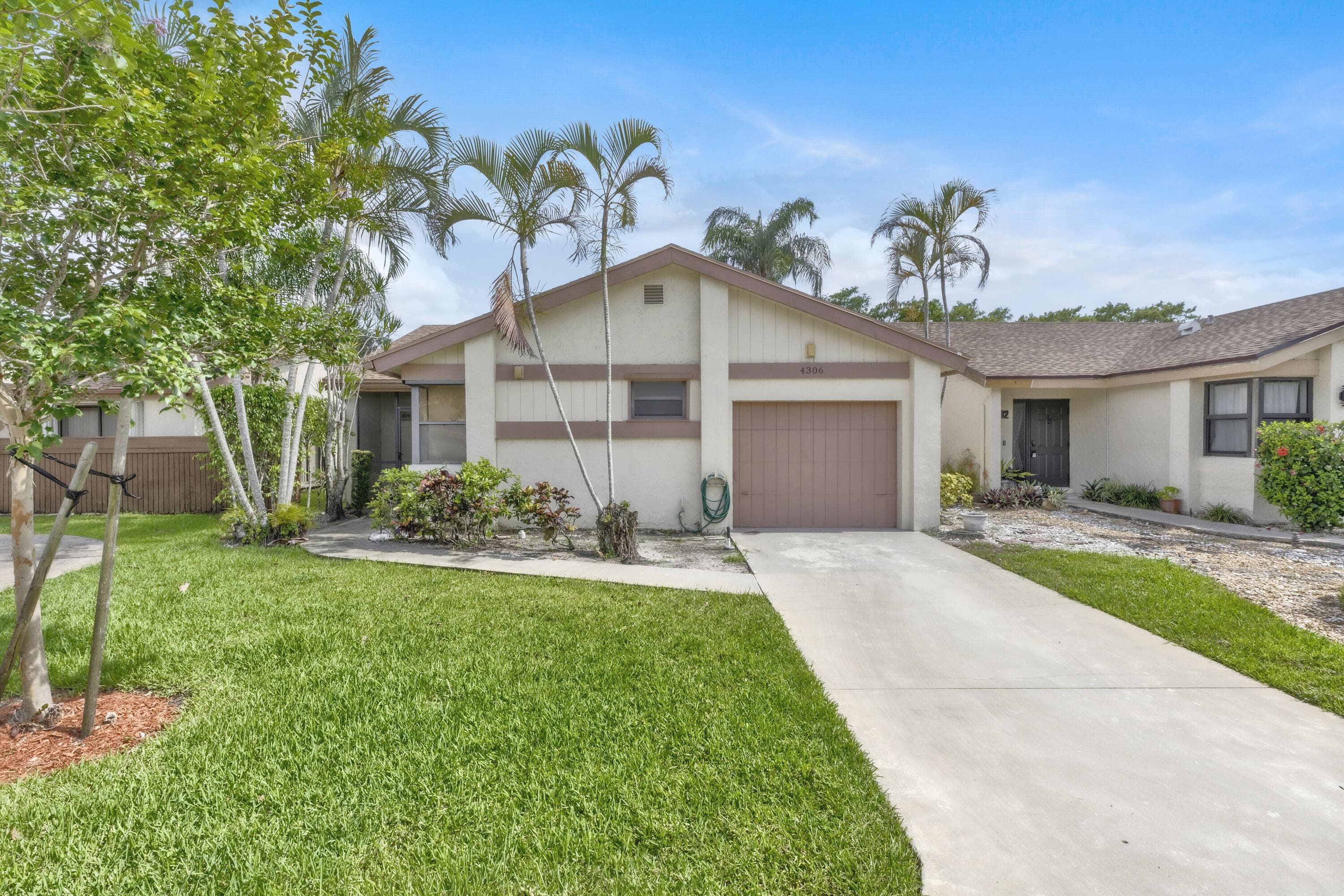 4306 Acacia Circle, Coconut Creek, FL 33066 — photo 2 of 13