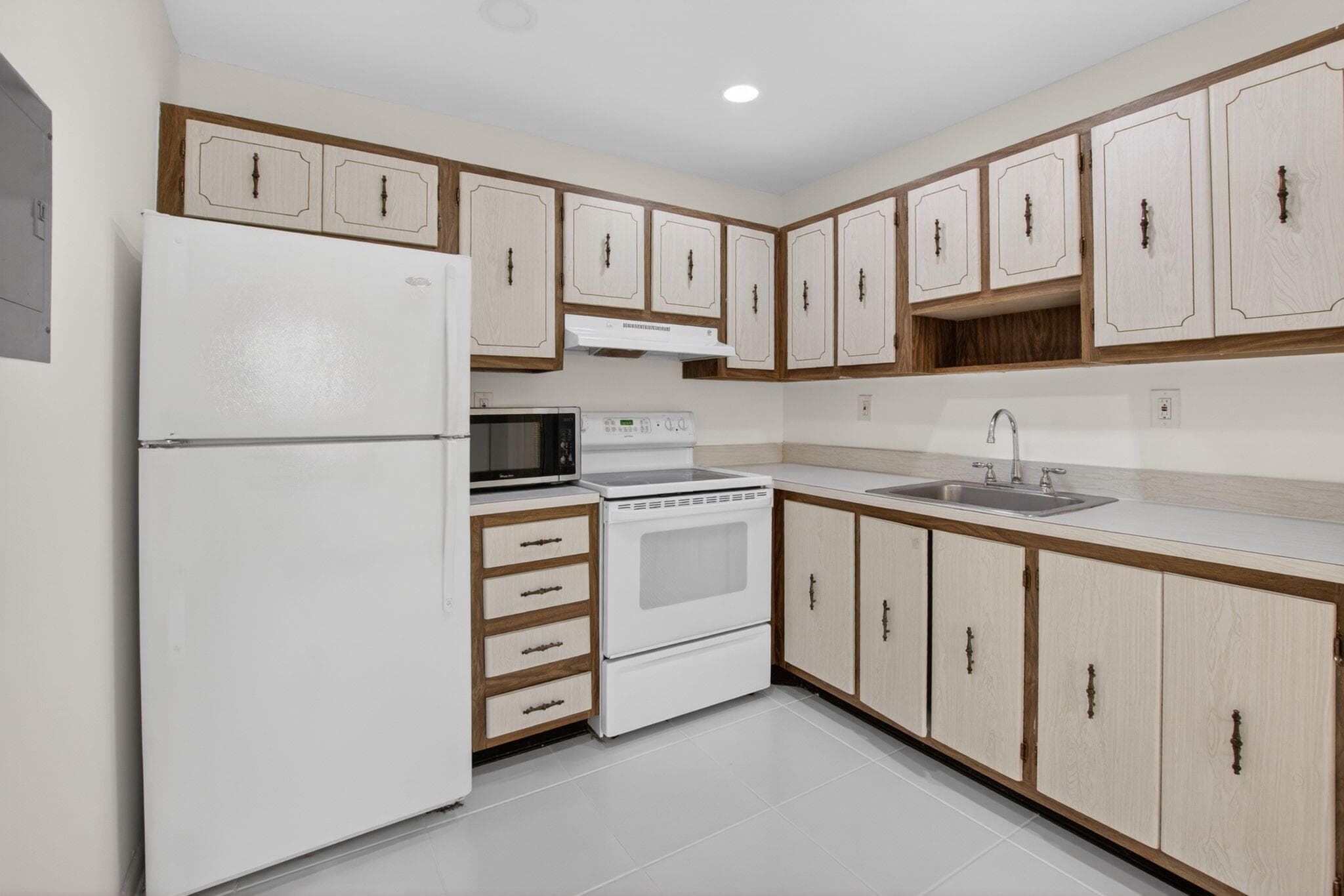 265 Burgundy F, Delray Beach, FL 33484 — photo 16 of 71