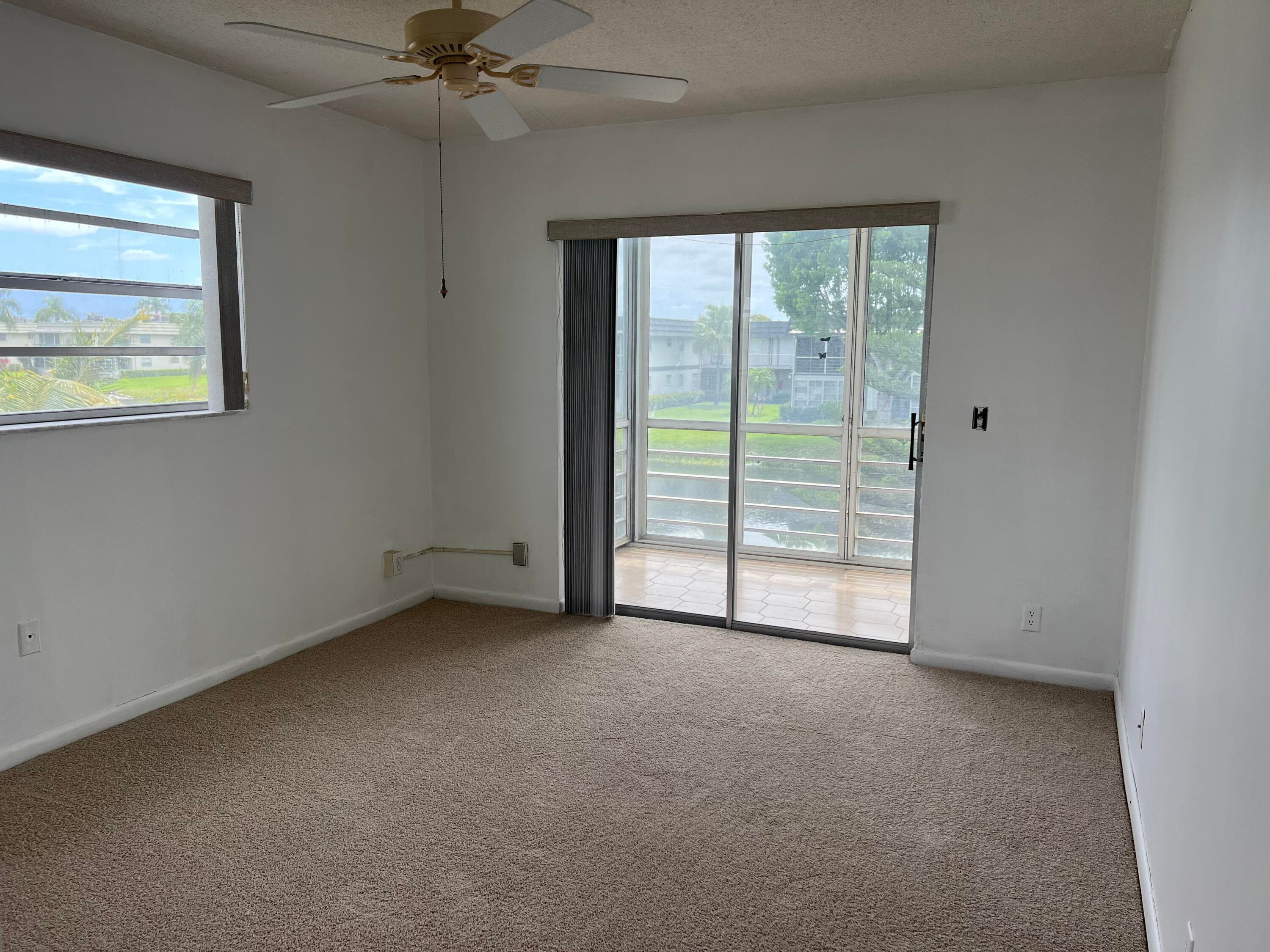 424 Saxony, Delray Beach, FL 33446 — photo 11 of 27