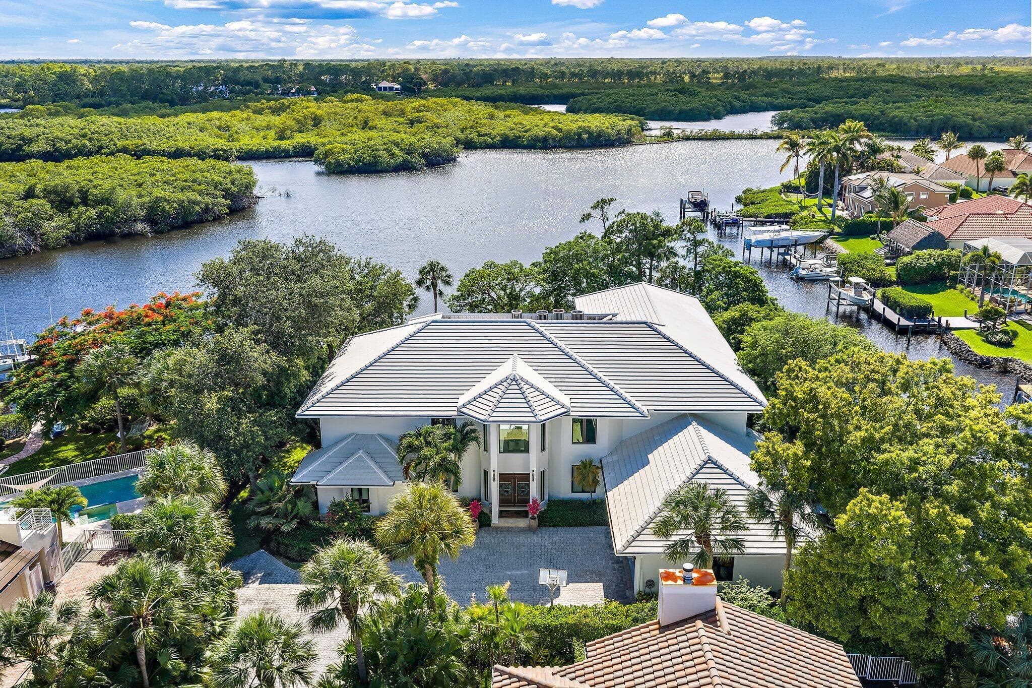 8818 SE Riverfront Terrace, Jupiter, FL 33469 — photo 5 of 151