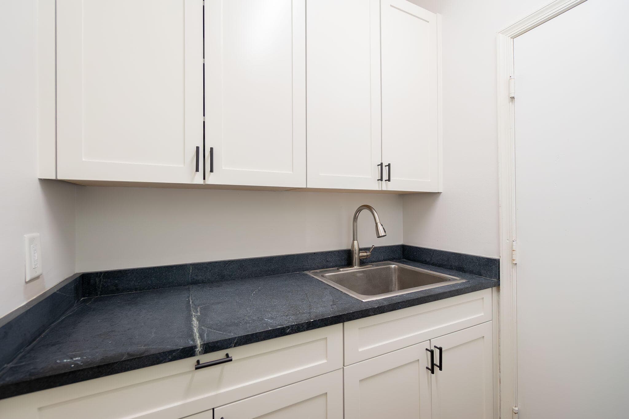 2402 Players Court, Wellington, FL 33414 — photo 15 of 47