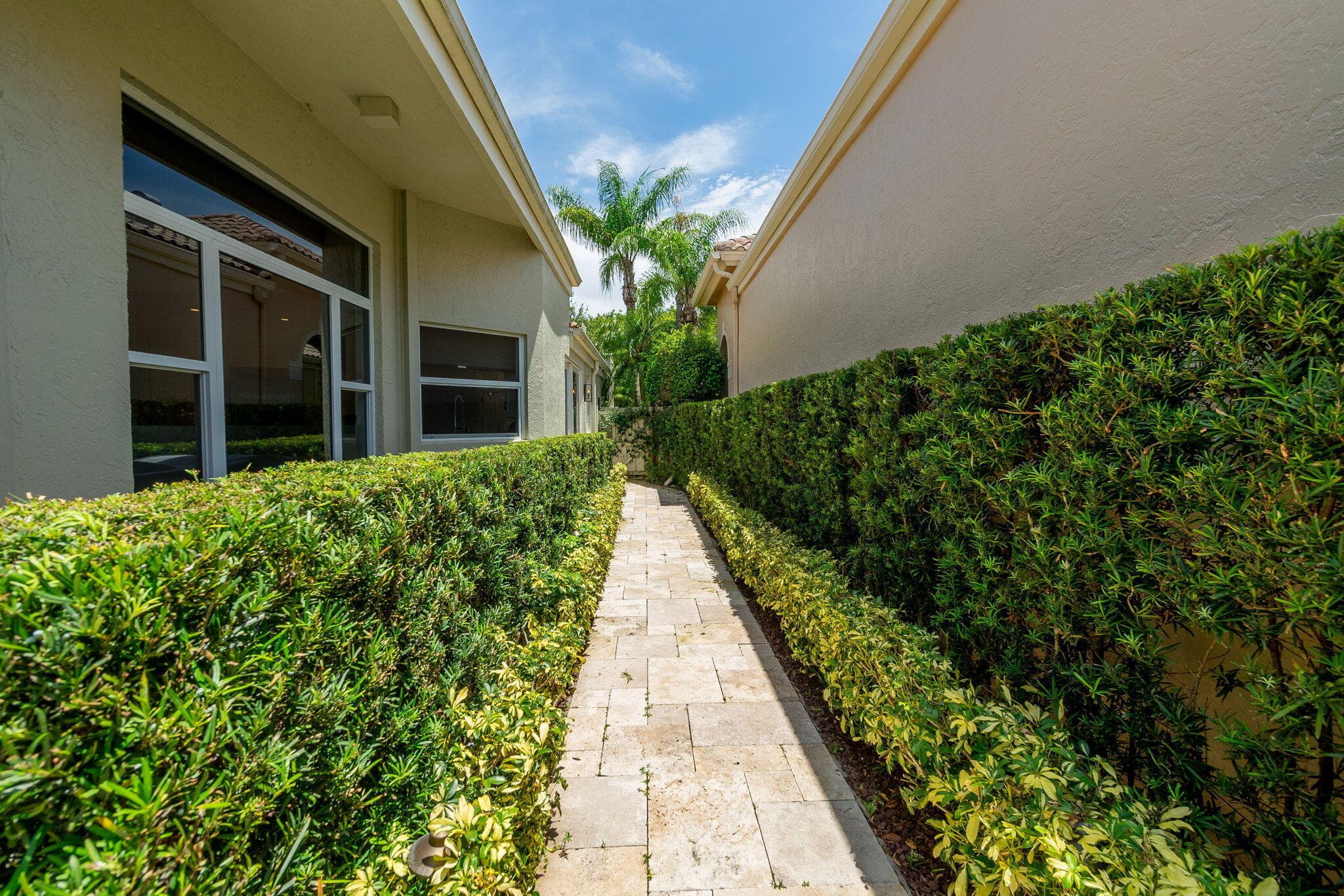 2402 Players Court, Wellington, FL 33414 — photo 32 of 47