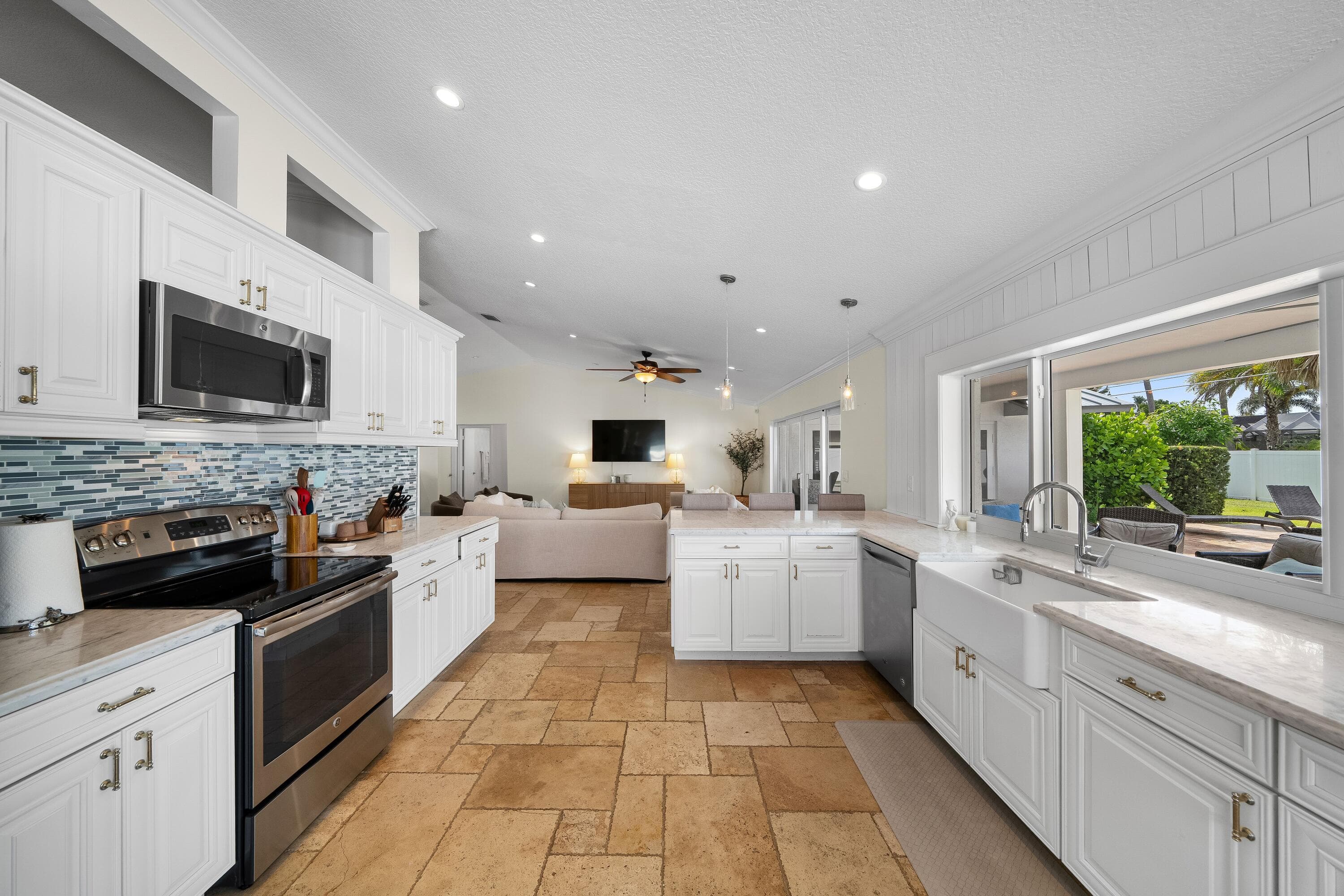 1461 SW 16th Street, Boca Raton, FL 33486 — photo 6 of 20