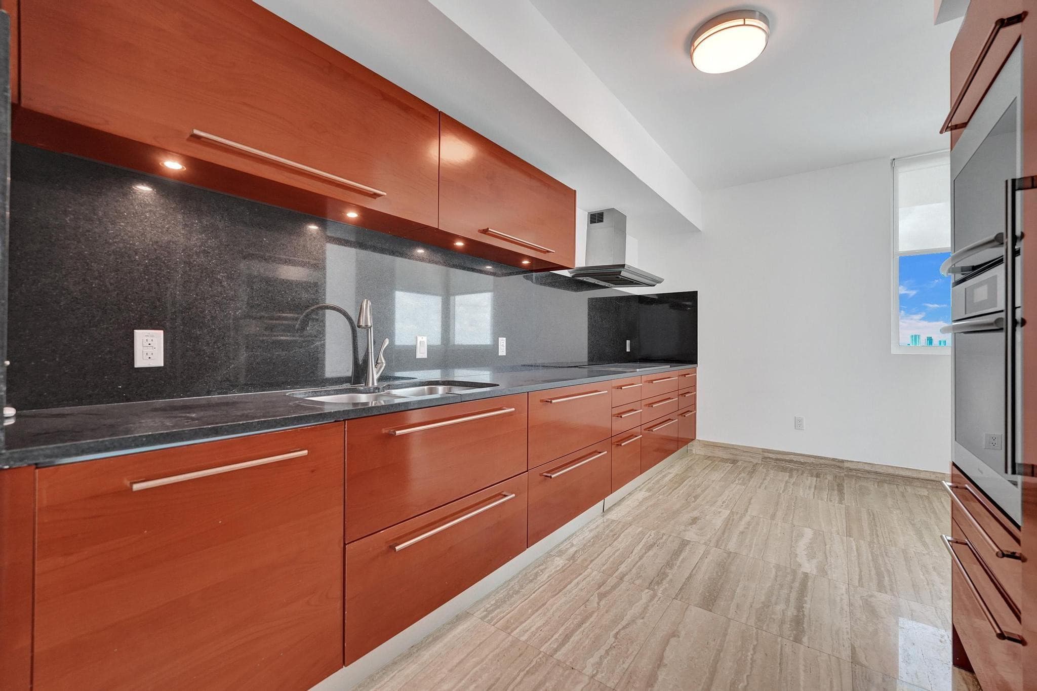 101 S Fort Lauderdale Beach Boulevard 806, Fort Lauderdale, FL 33316 — photo 12 of 74