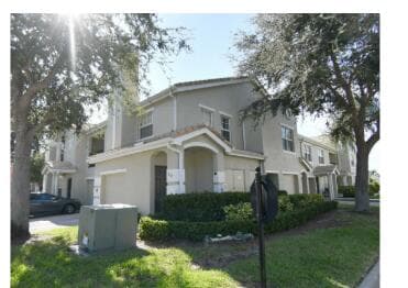146 SW Peacock Boulevard 24, Port St. Lucie, FL 34986 — photo 1 of 1