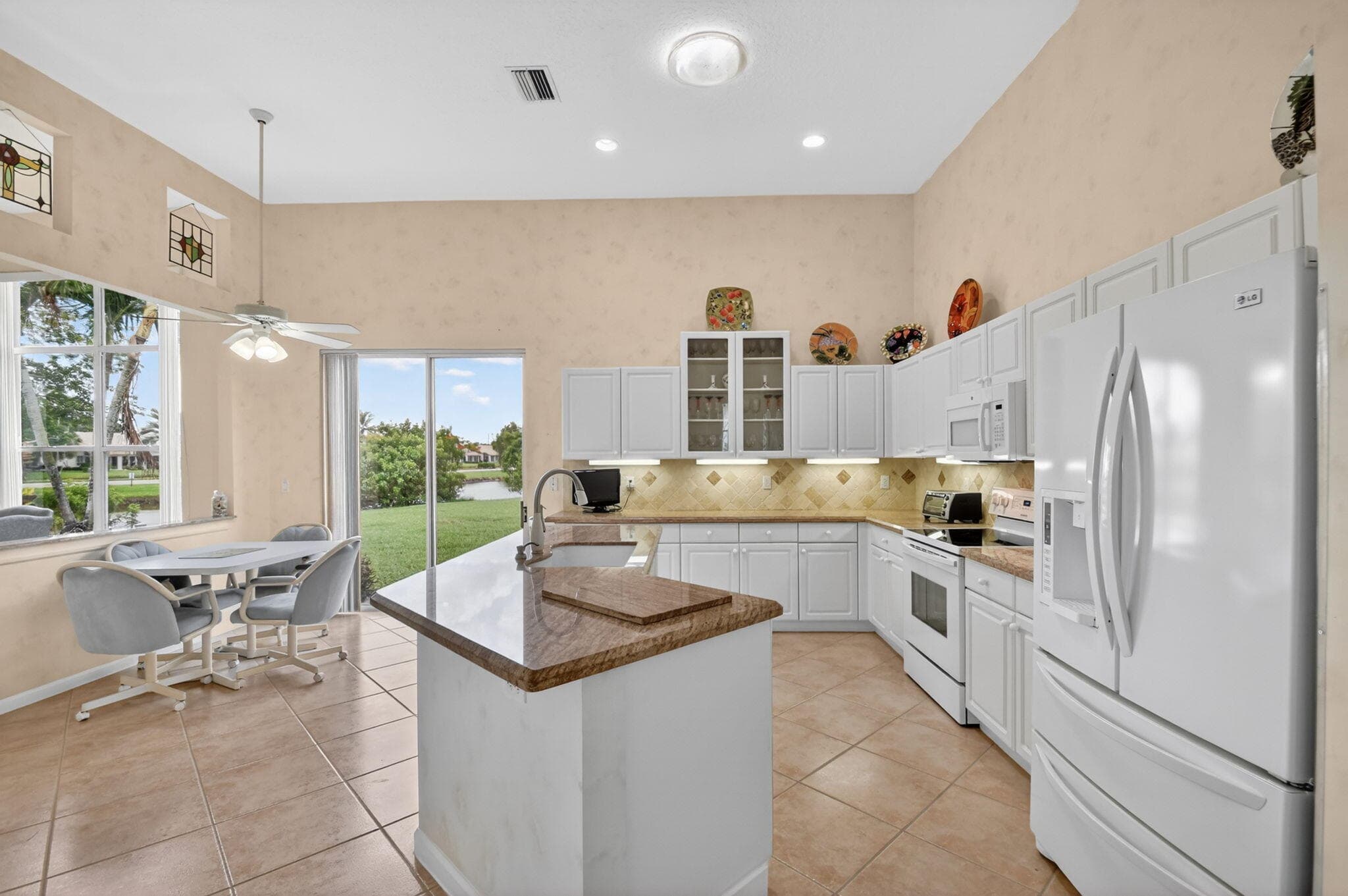 7760 Carrington Court, Boynton Beach, FL 33472 — photo 11 of 98