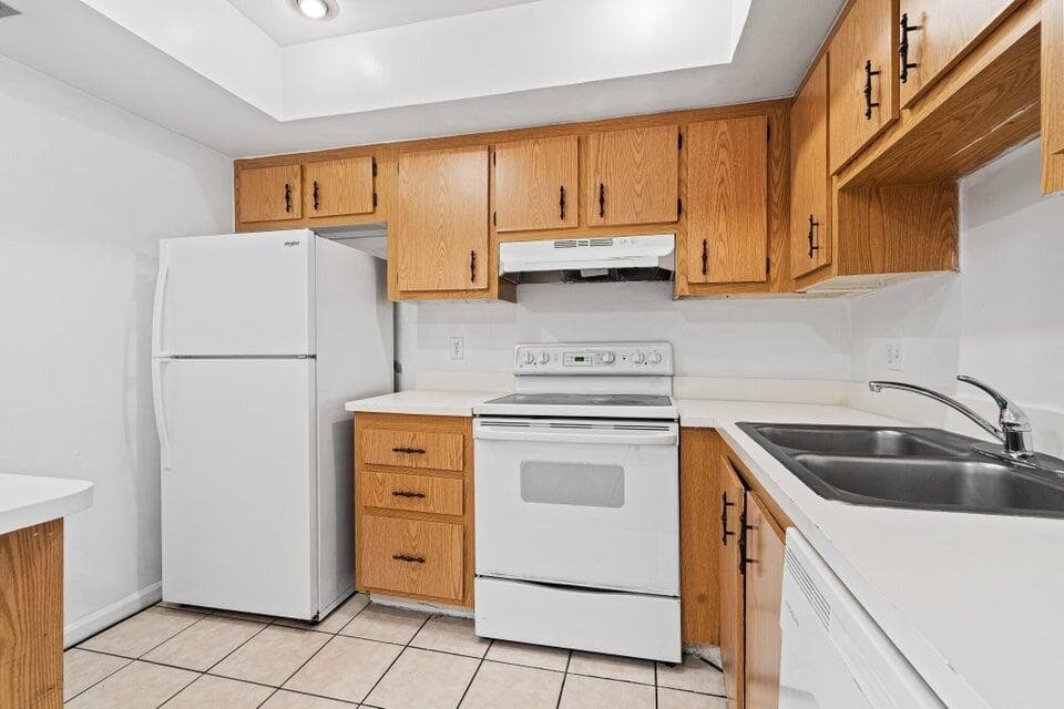 4151 Oak Terrace Drive 4151, Greenacres, FL 33463 — photo 10 of 33