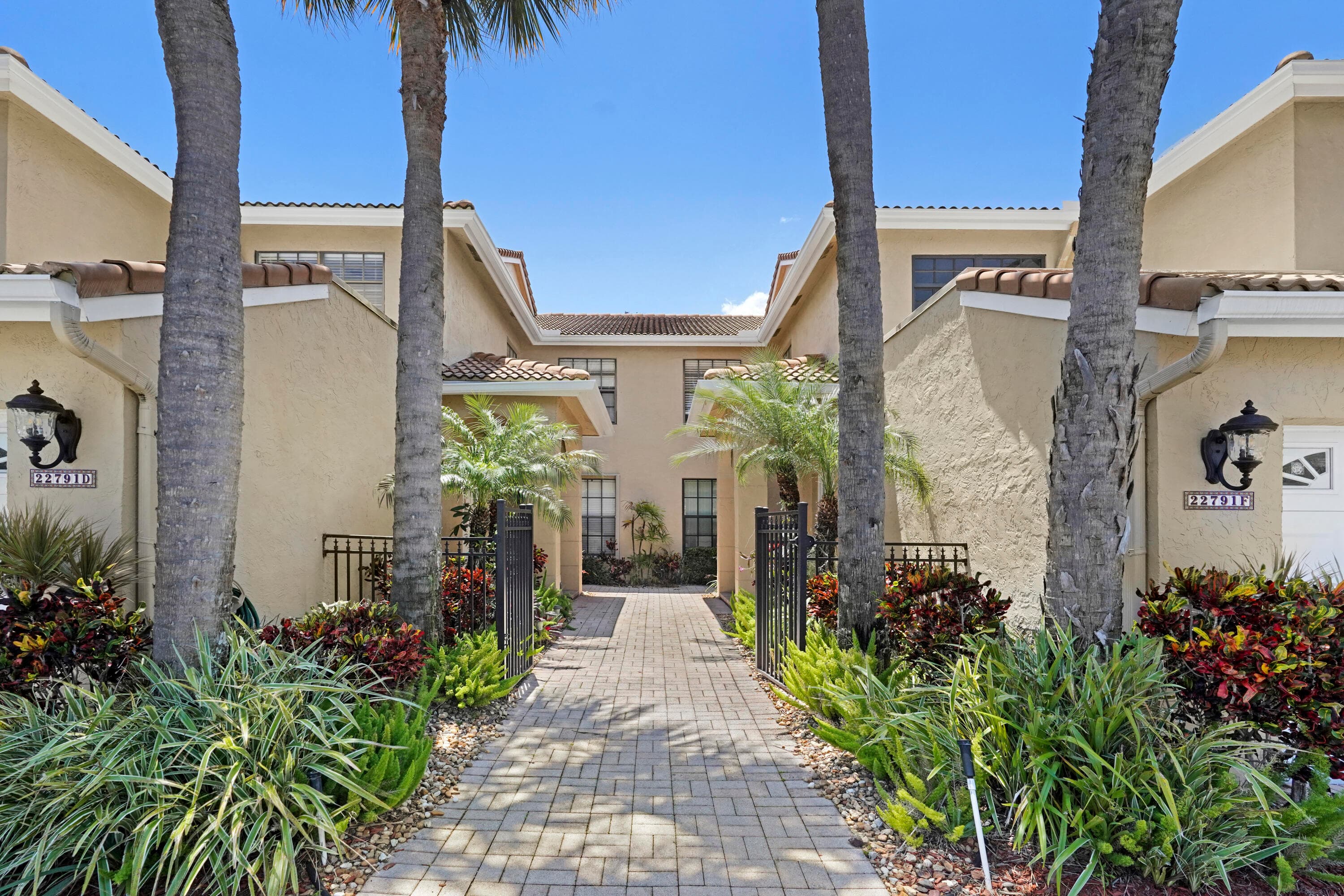 22791 Trelawny Terrace D, Boca Raton, FL 33433 — photo 3 of 38