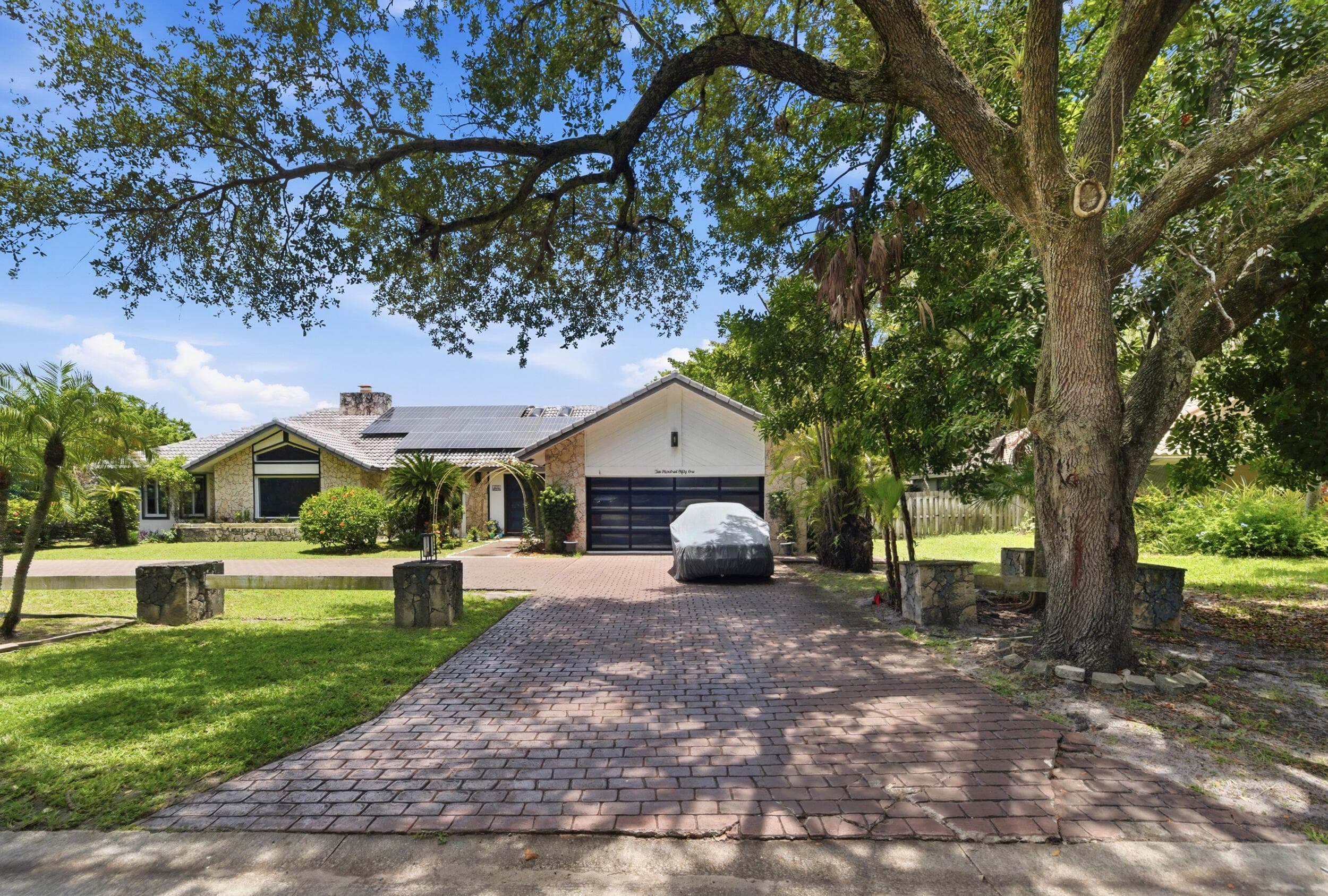 251 NW 104th Avenue, Coral Springs, FL 33071 — photo 9 of 65