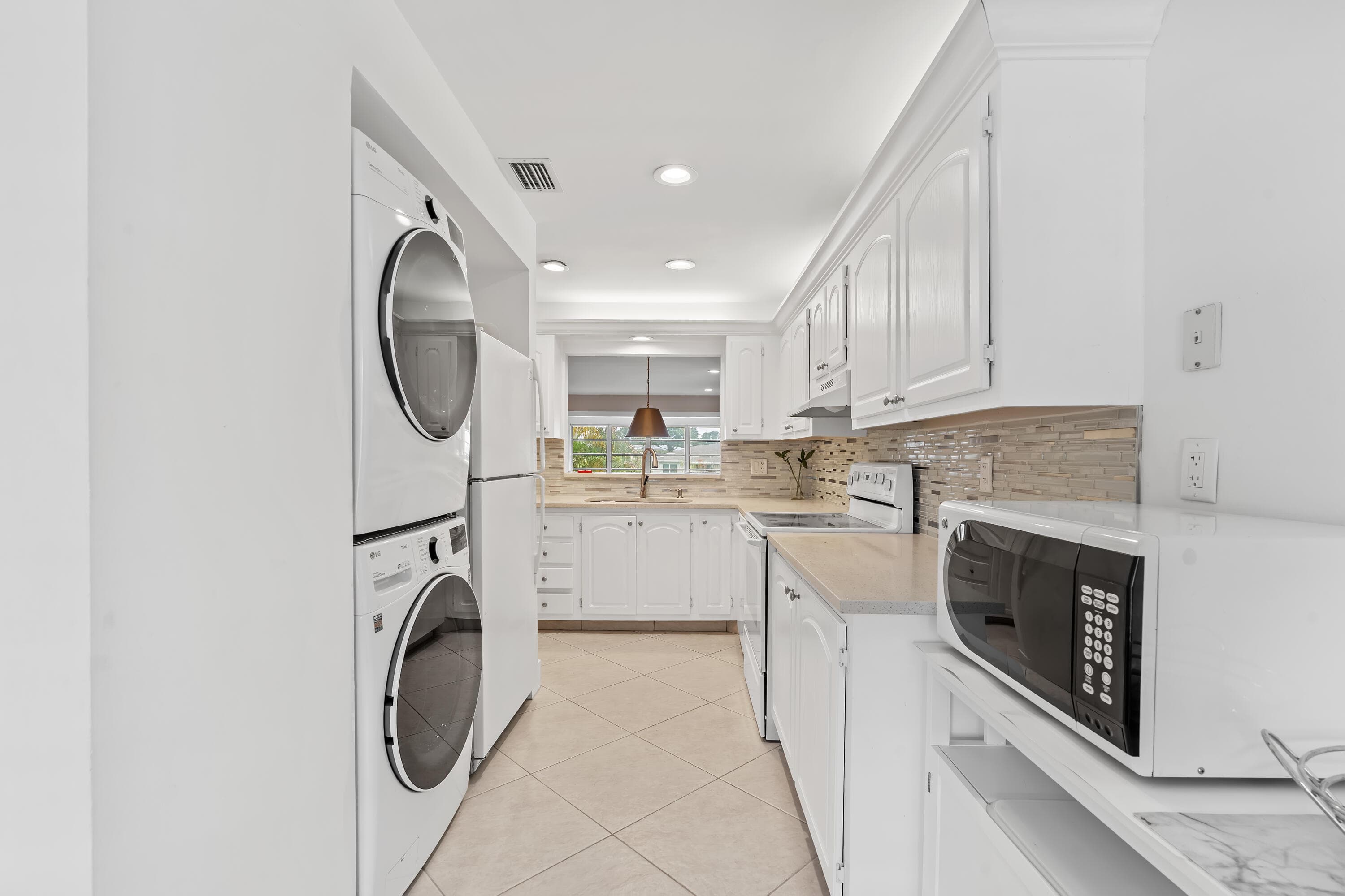 5656 Via Delray Boulevard, Delray Beach, FL 33484 — photo 5 of 28