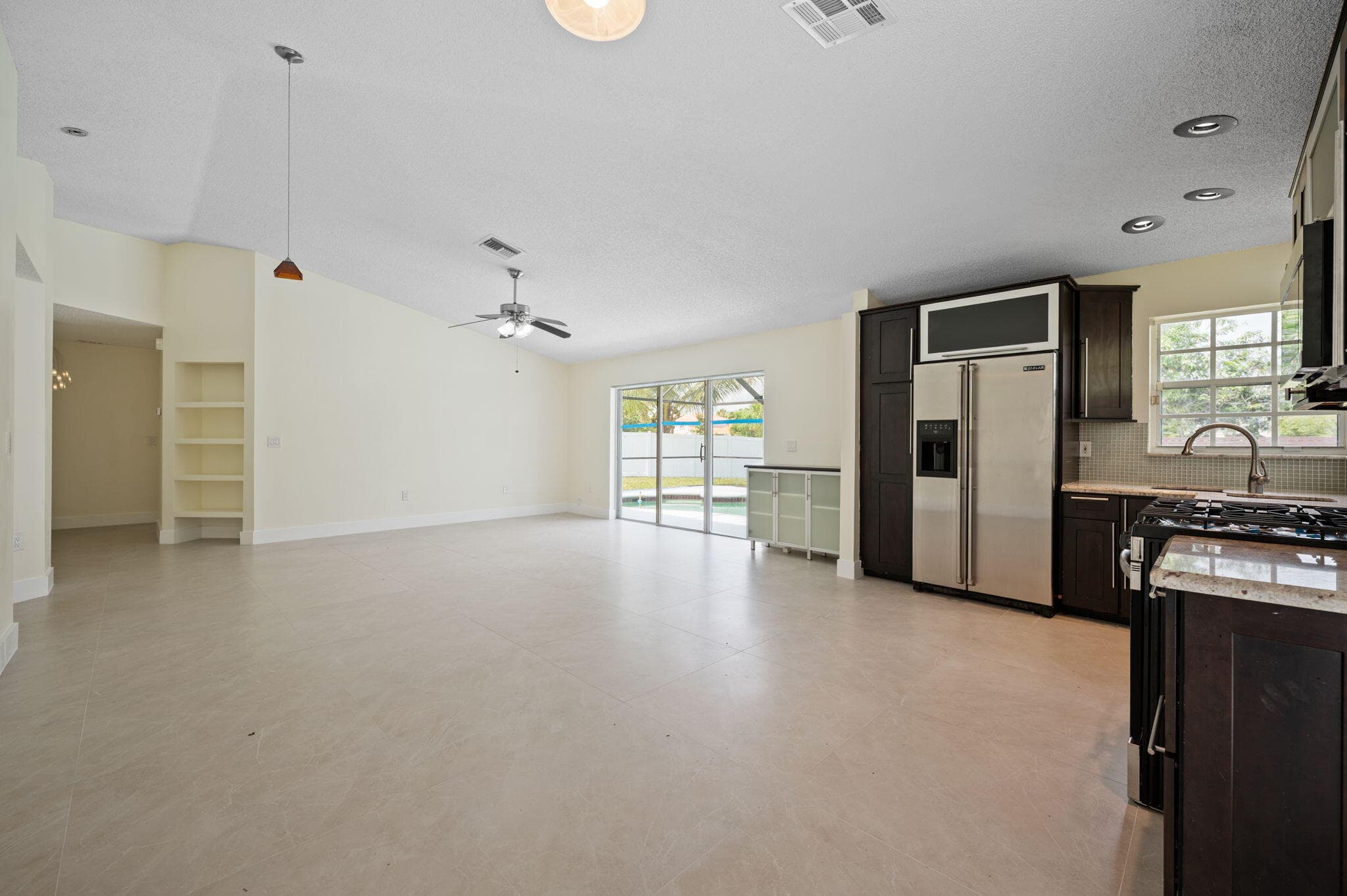 13400 NW 5th Court, Plantation, FL 33325 — photo 7 of 37